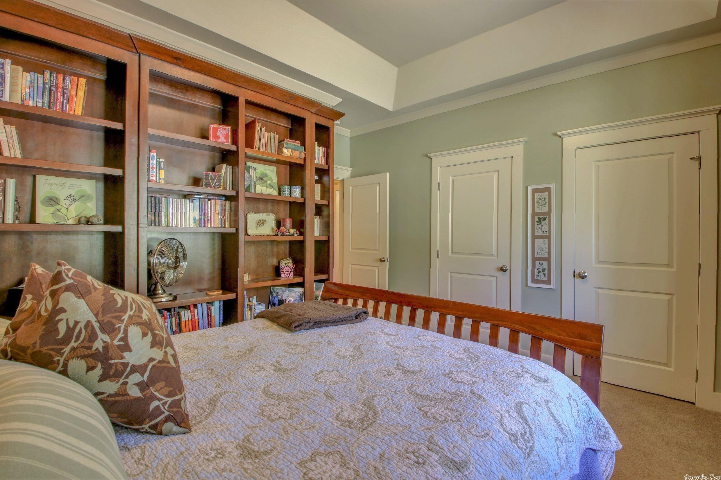 TURTLE CREEK COVE ADDN - Residential