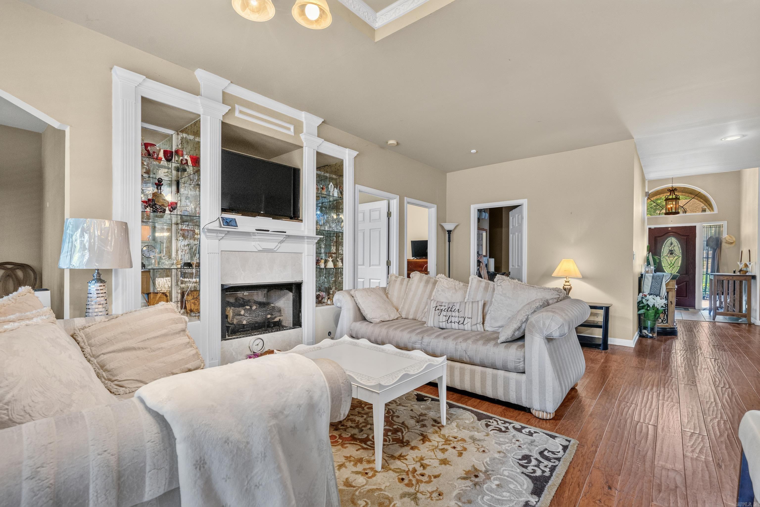 THORNTON FERRY ESTATES - Residential