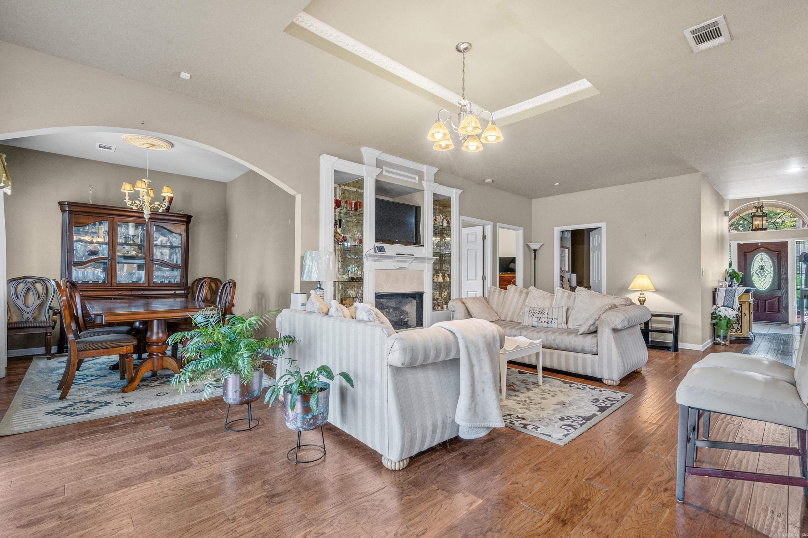 THORNTON FERRY ESTATES - Residential