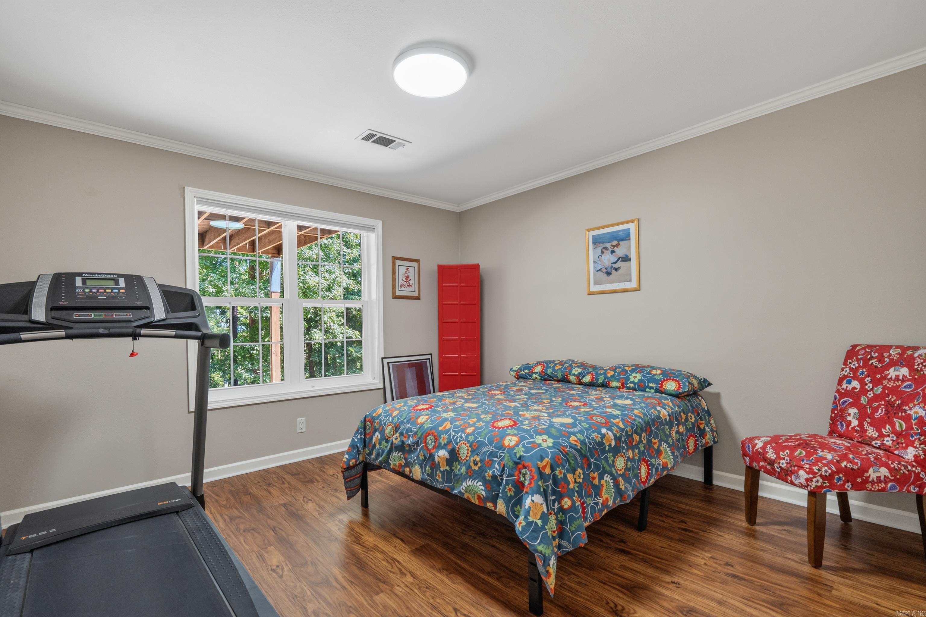Mariposa - Residential