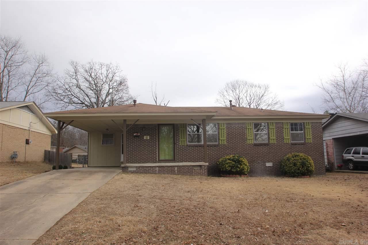 Completely remodeled all brick,  3 bedroom 1 1/2 bath home. New wood laminate flooring in den and hallway. New carpet in 2nd den and bedrooms. New paint inside and out. New appliances with refrigerator. This is a beautiful home. Super home for a first time home buyer that does not need anything. Come see this one it will go fast.