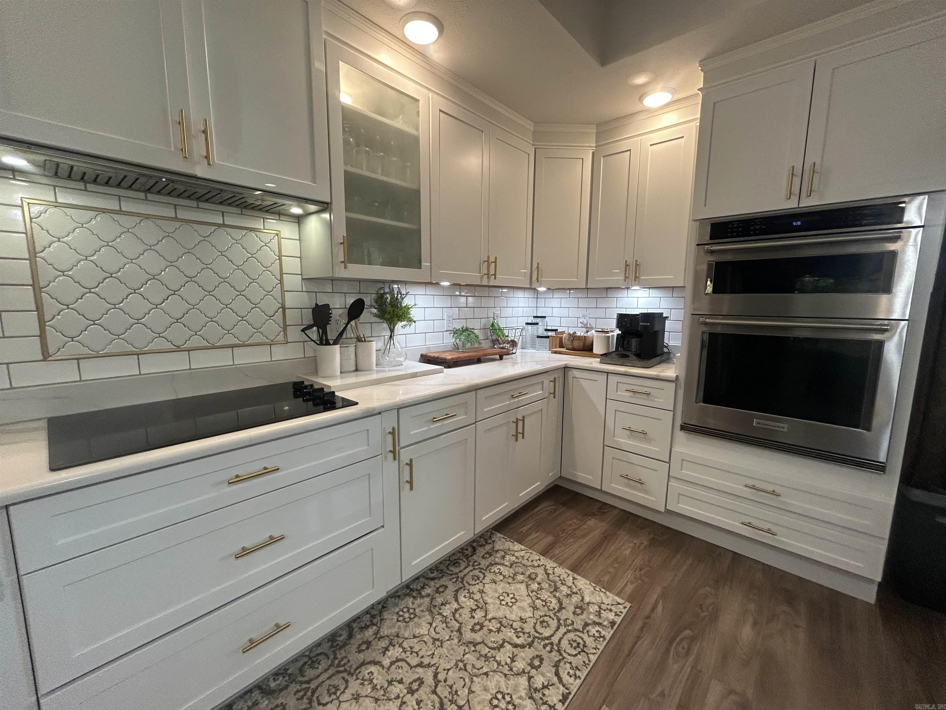 River Drive Estates - Residential