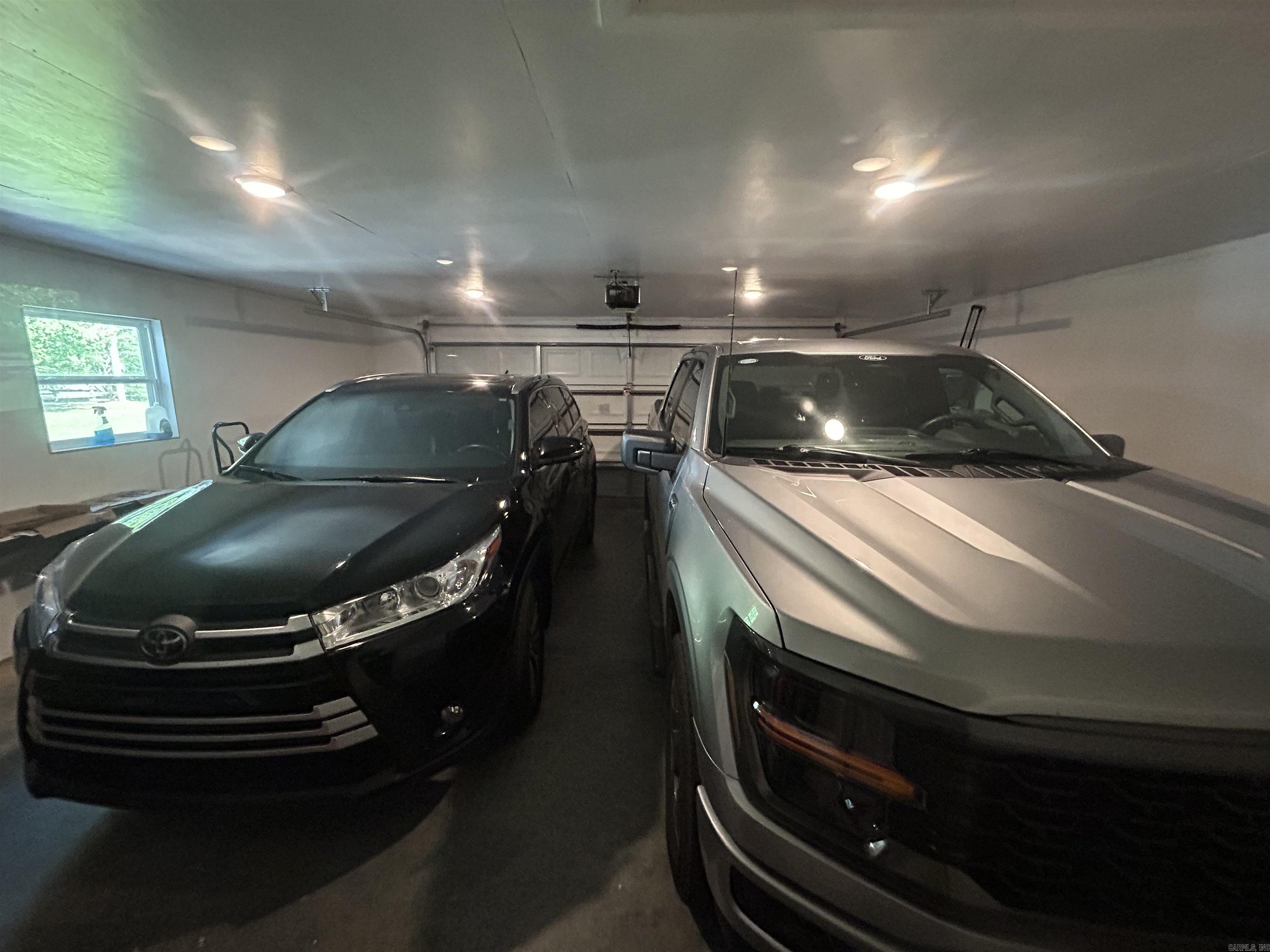 River Drive Estates - Residential