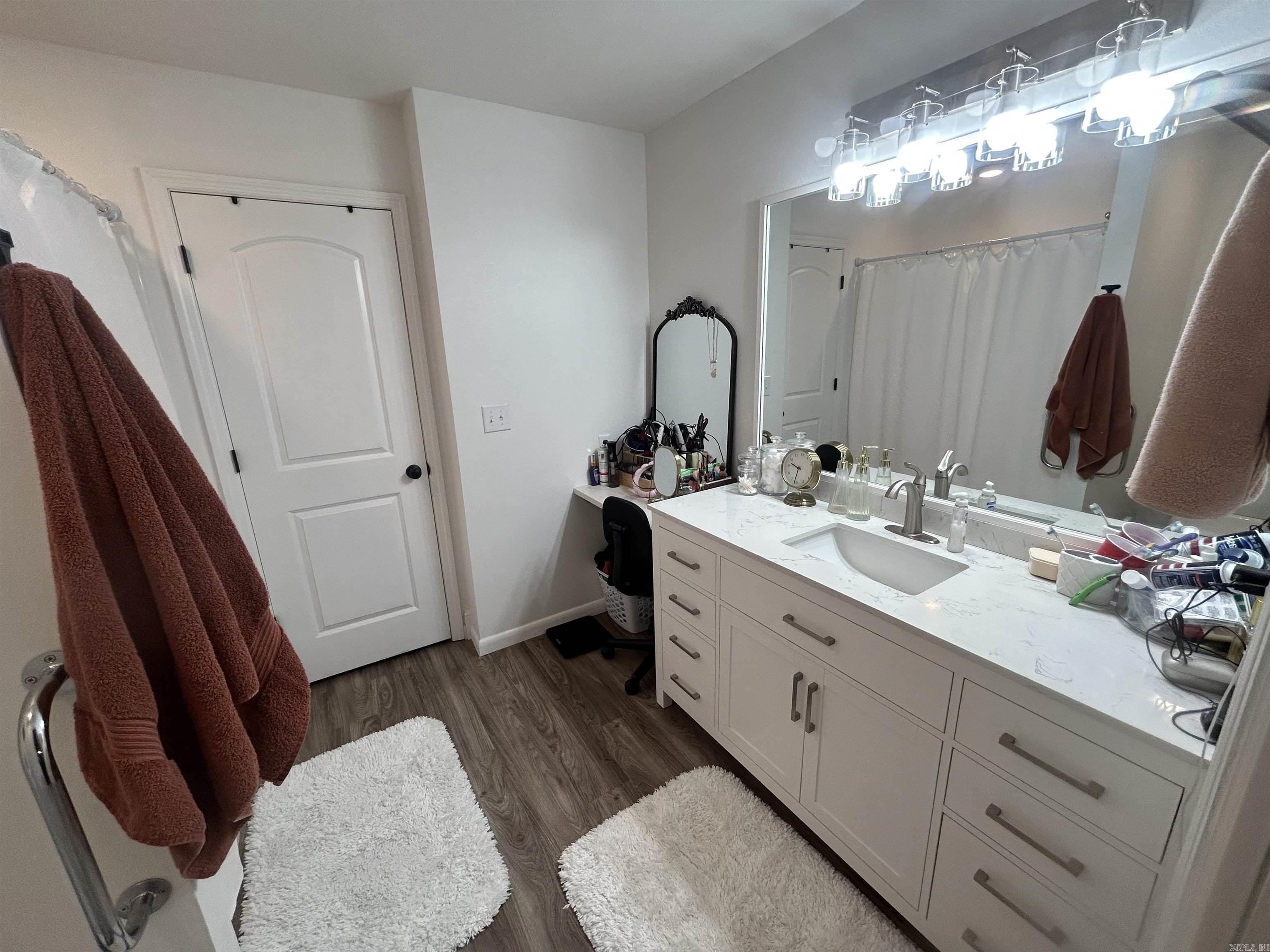 River Drive Estates - Residential