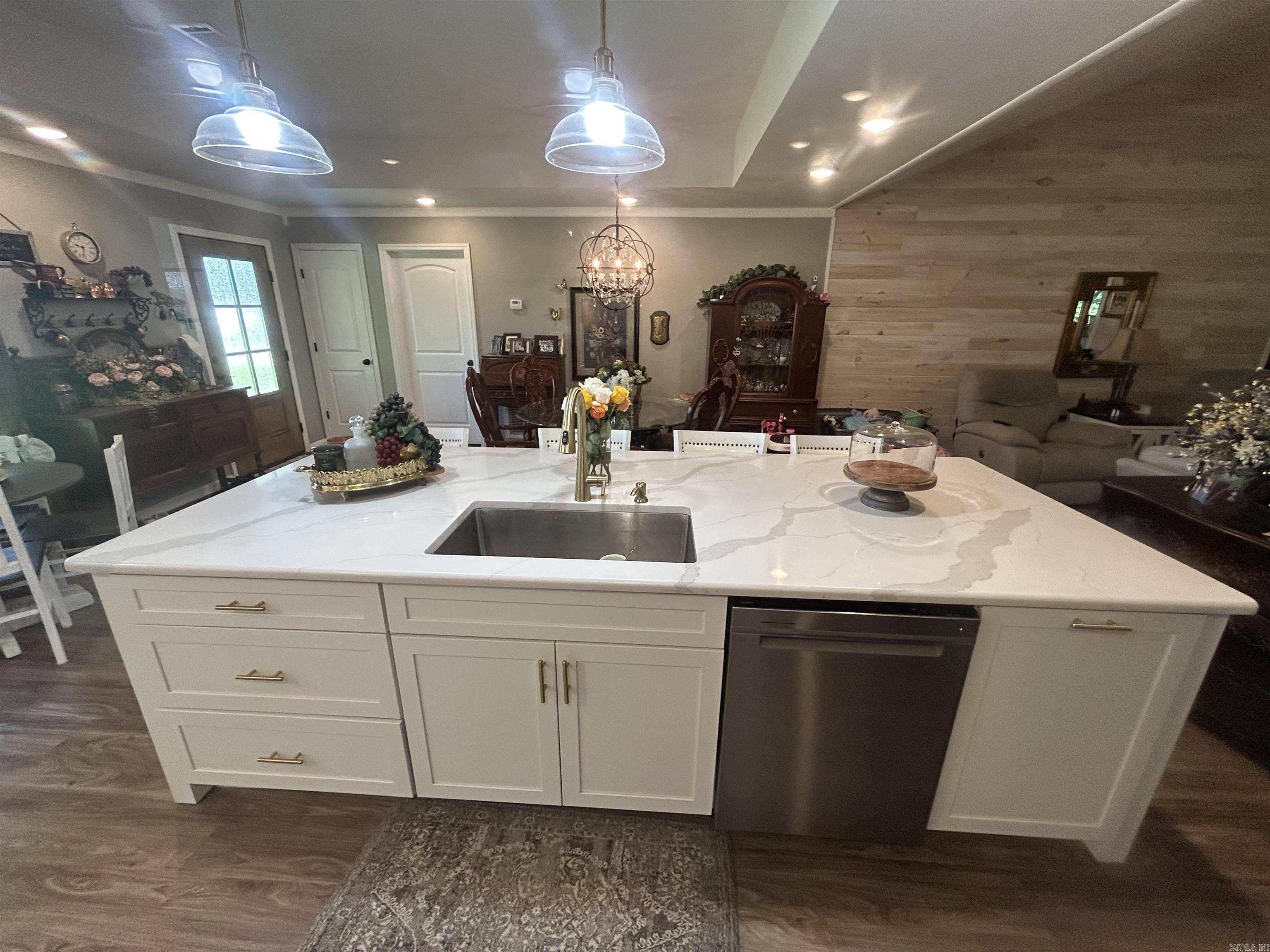 River Drive Estates - Residential