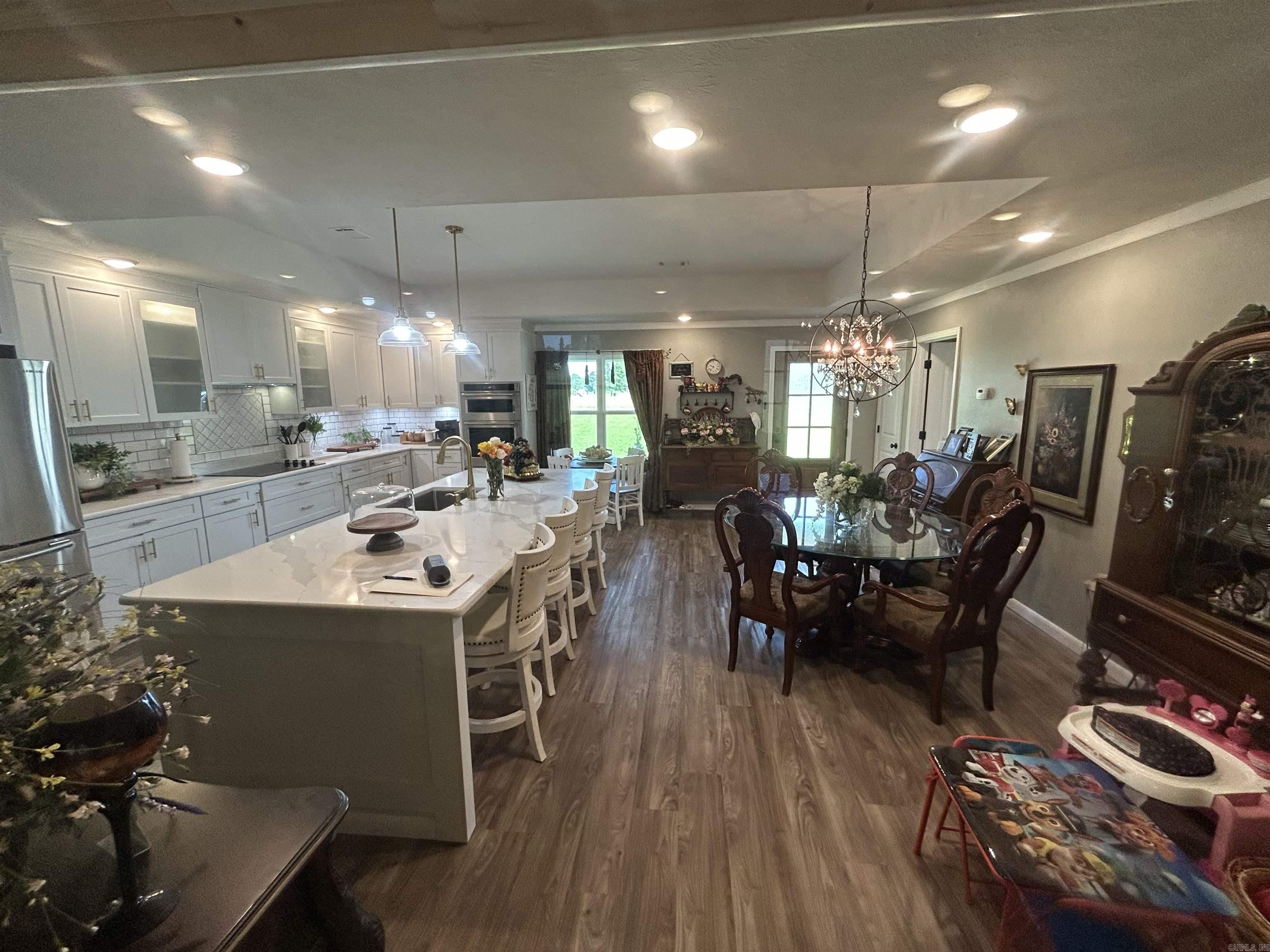 River Drive Estates - Residential