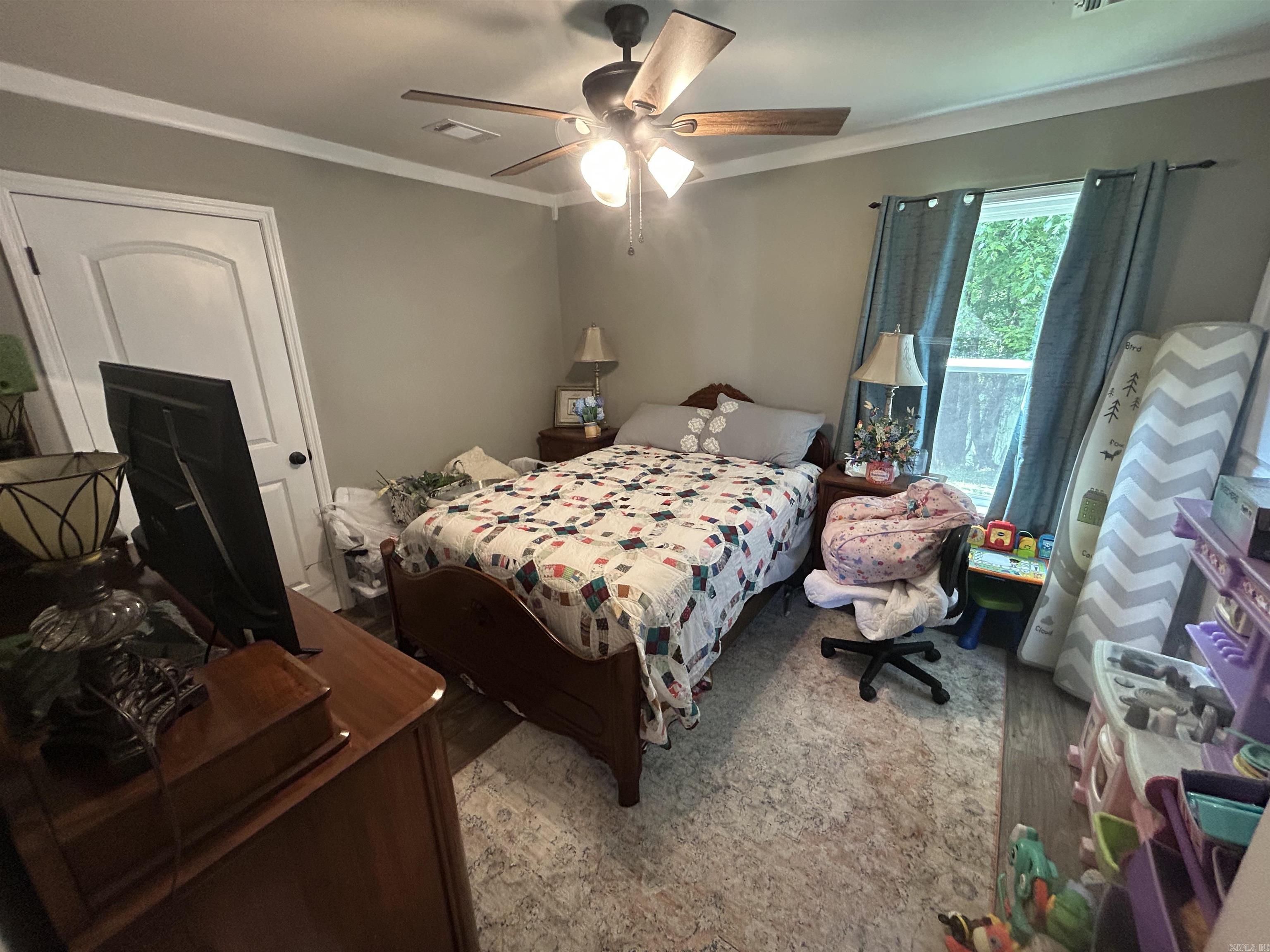 River Drive Estates - Residential