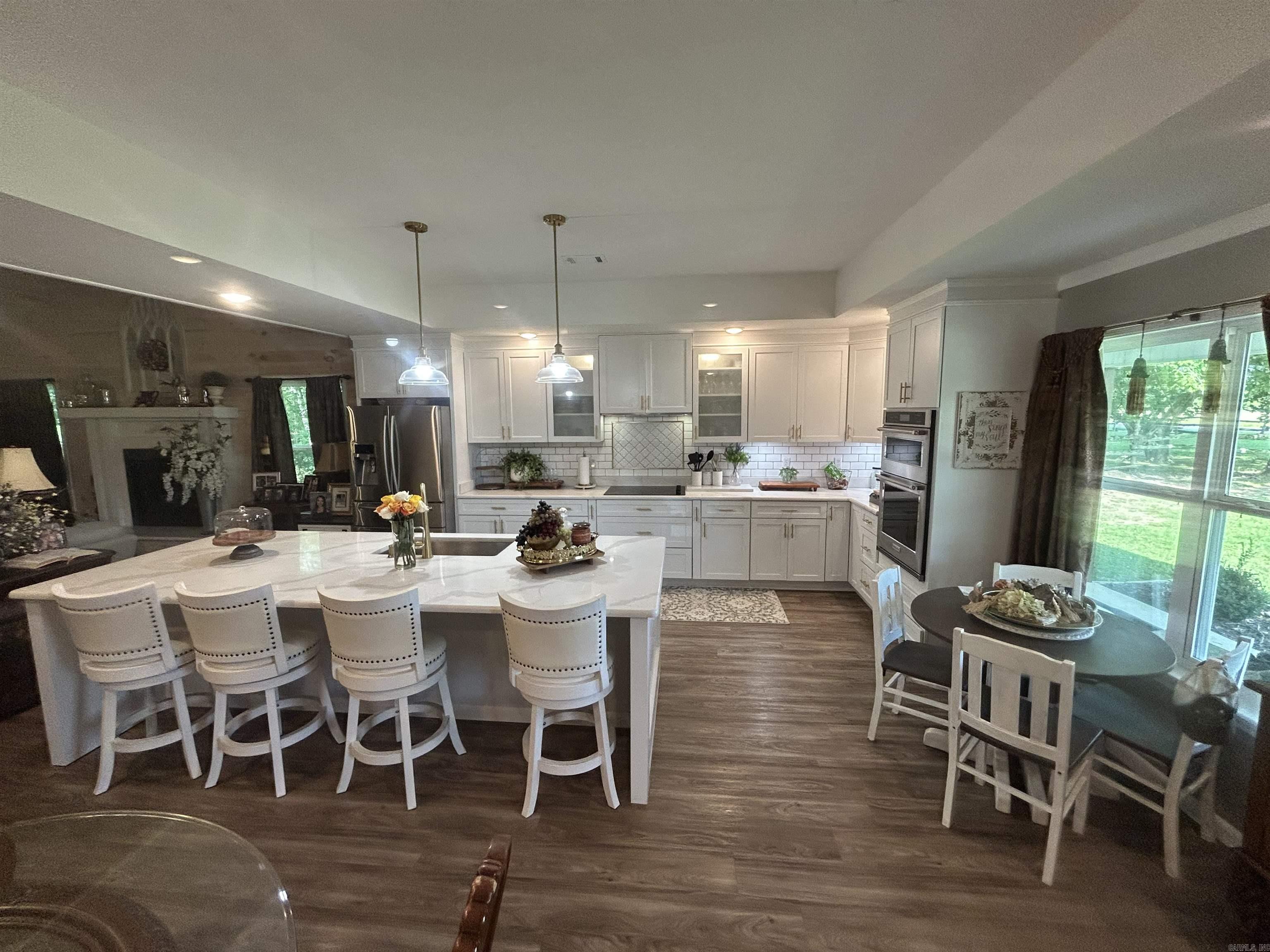 River Drive Estates - Residential