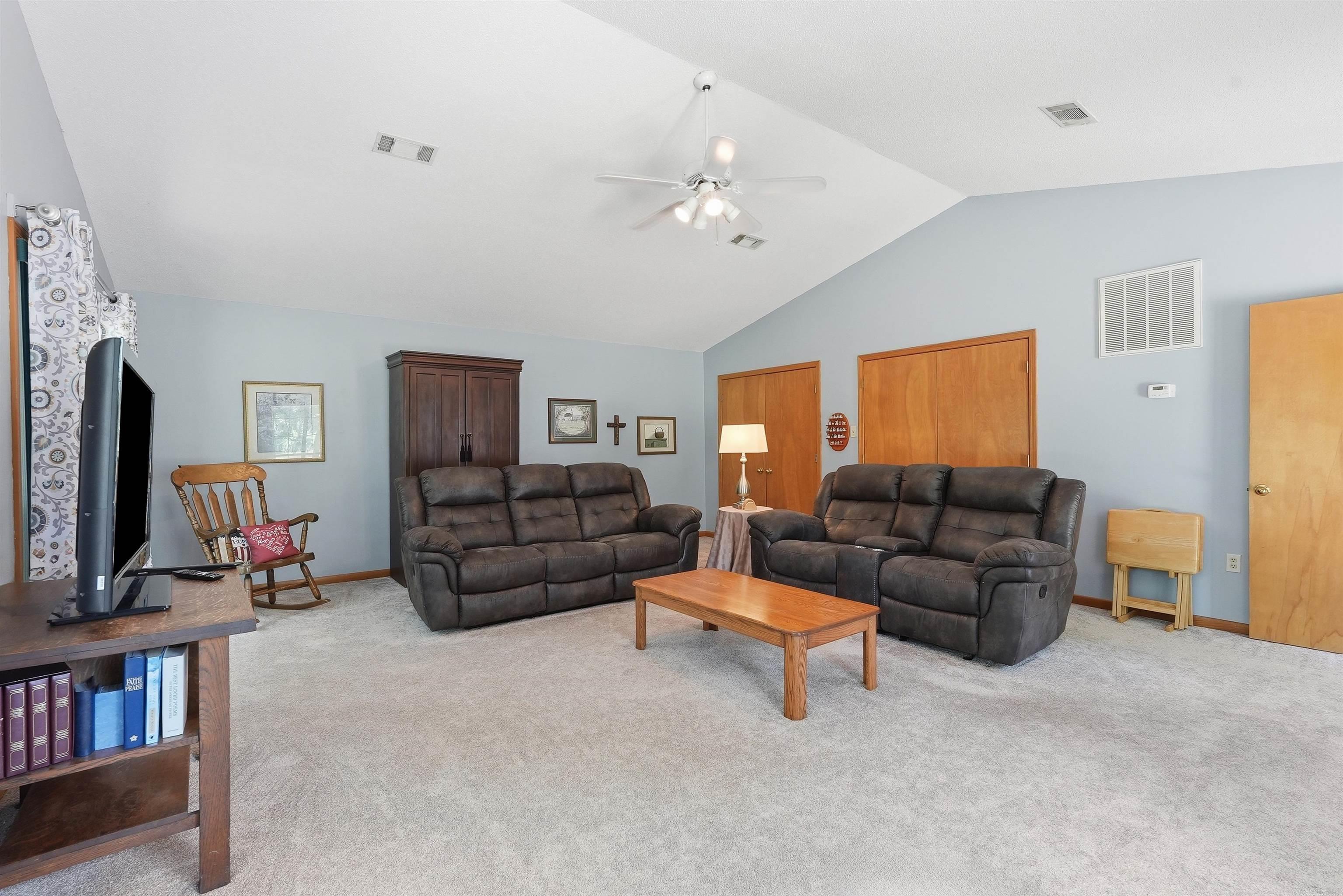 CYPRESS POINT - Residential
