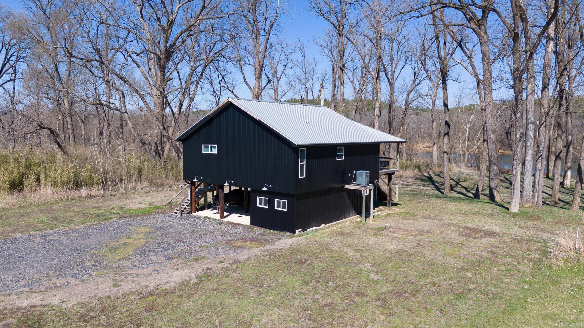 YORKTOWN - Residential