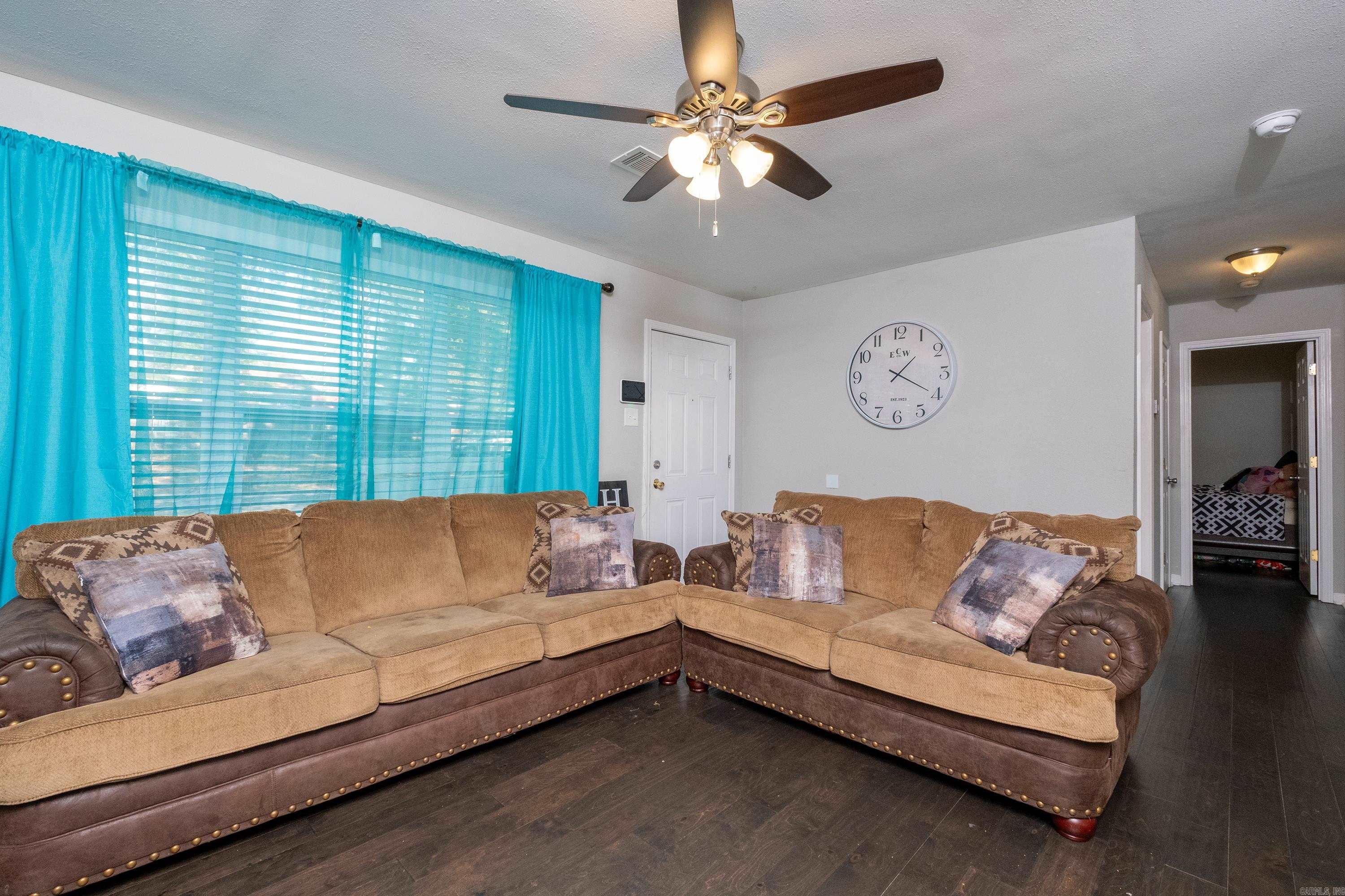 WAKEFIELD VILLAGE - Residential
