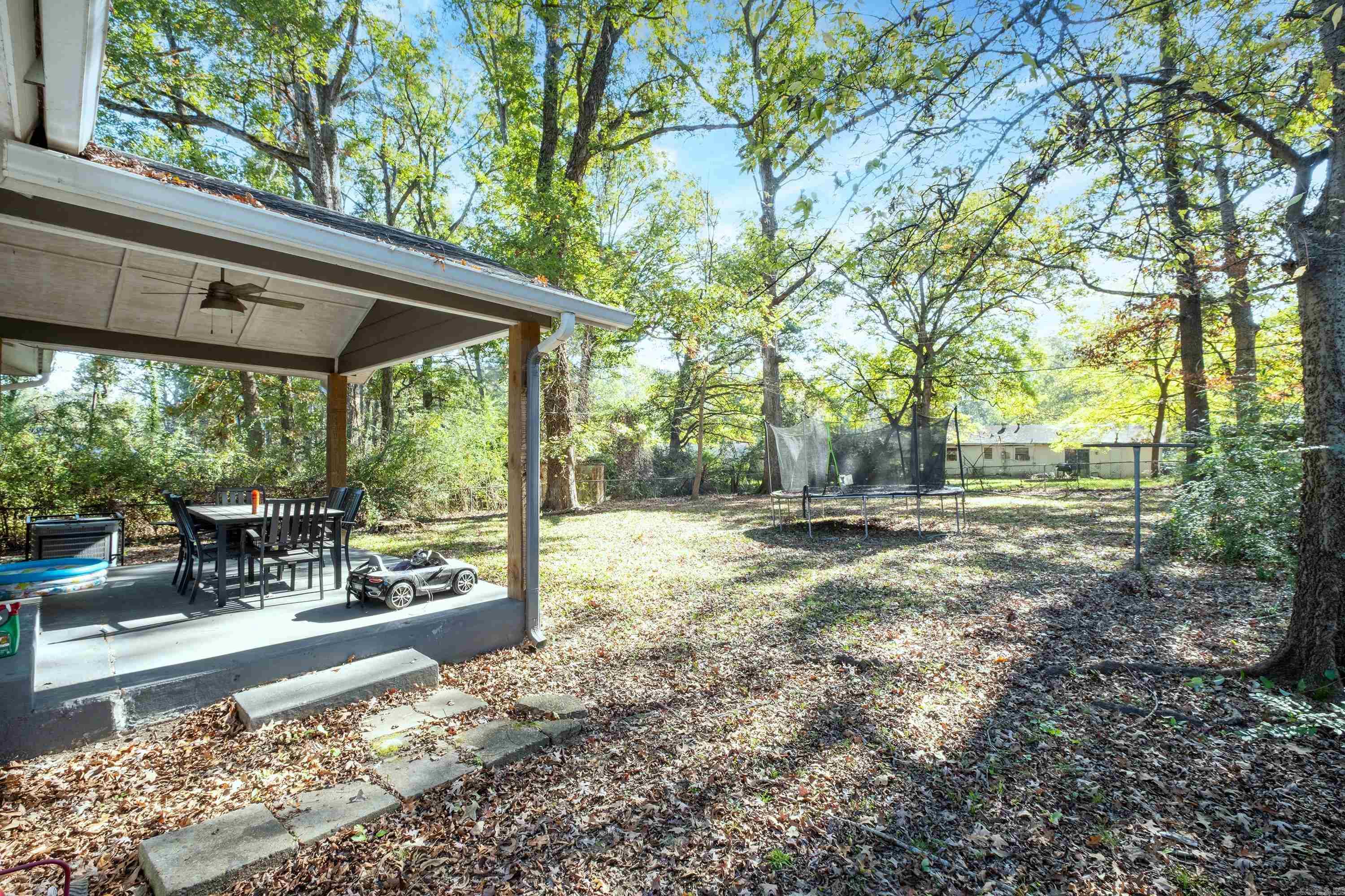 WAKEFIELD VILLAGE - Residential