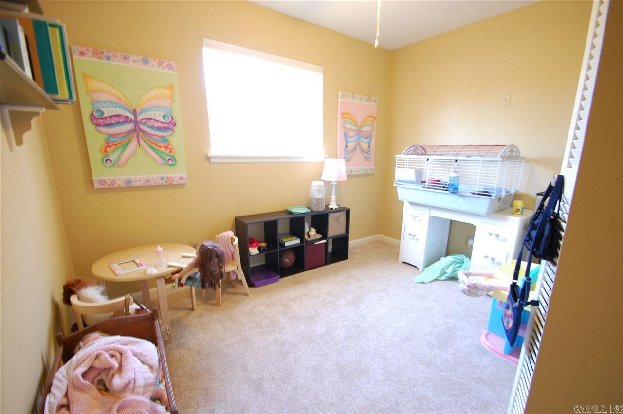 Ellis Acres - Residential