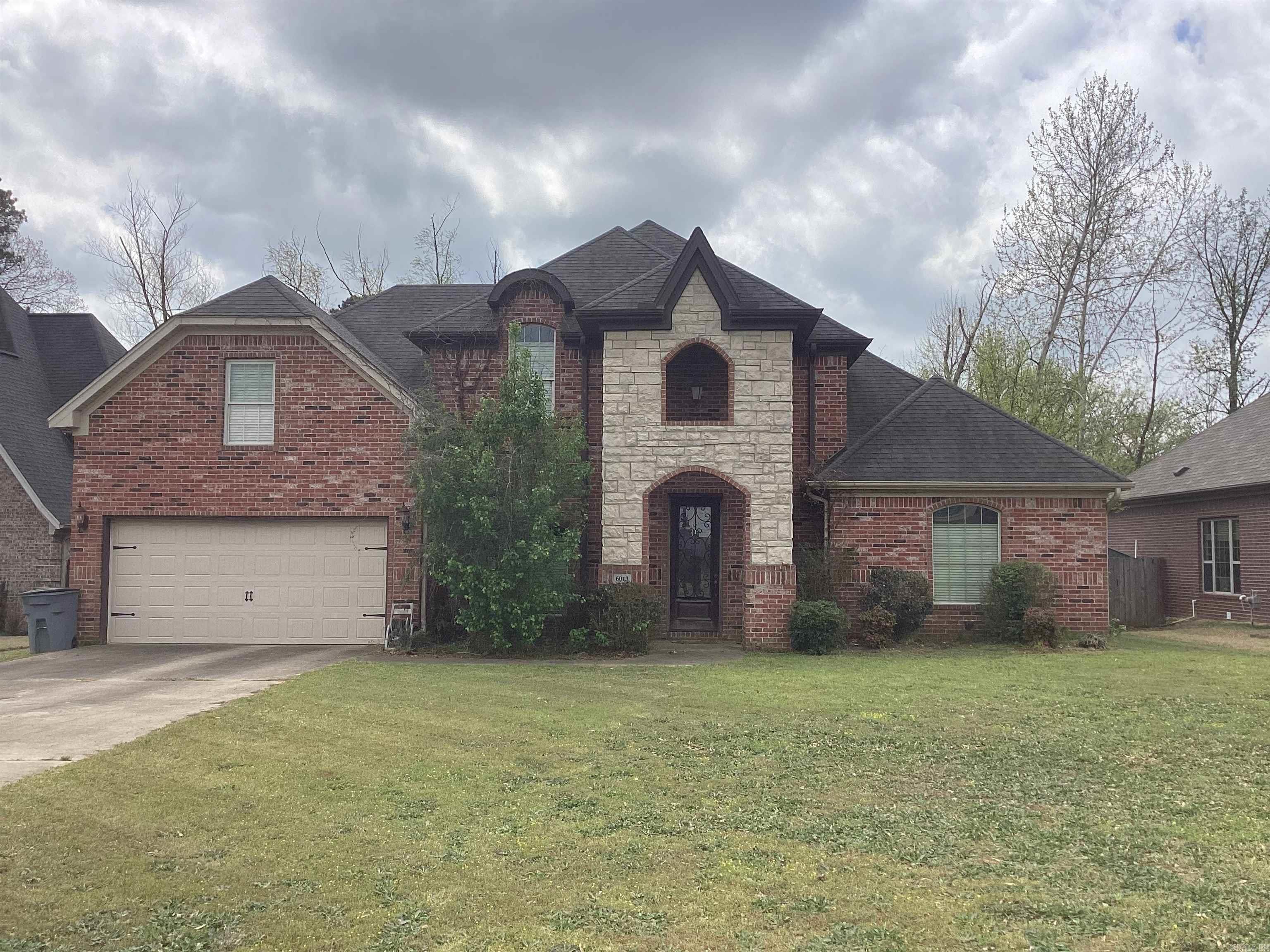 HURRICANE MEADOWS - Residential