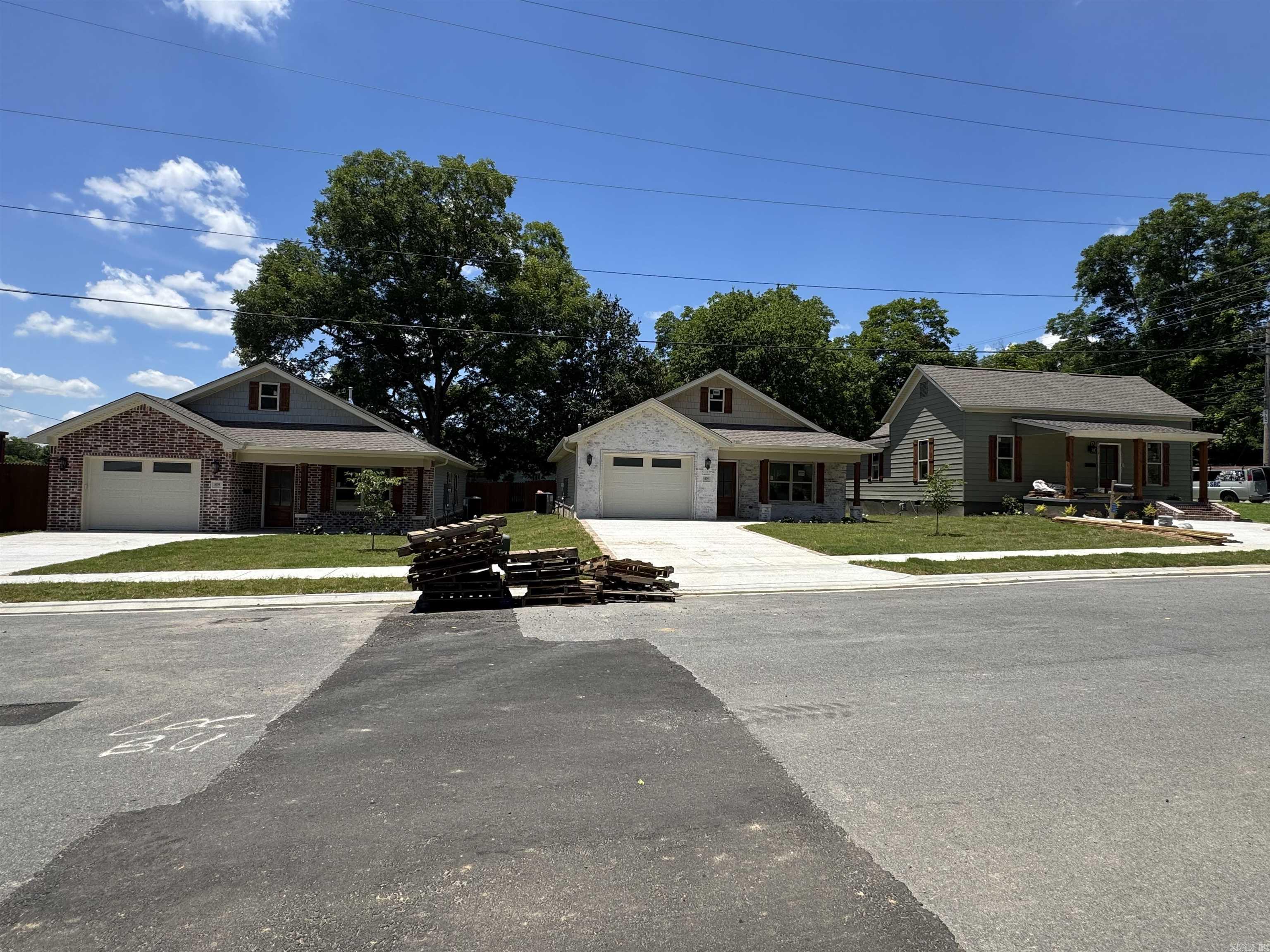 ALLEN'S - Residential