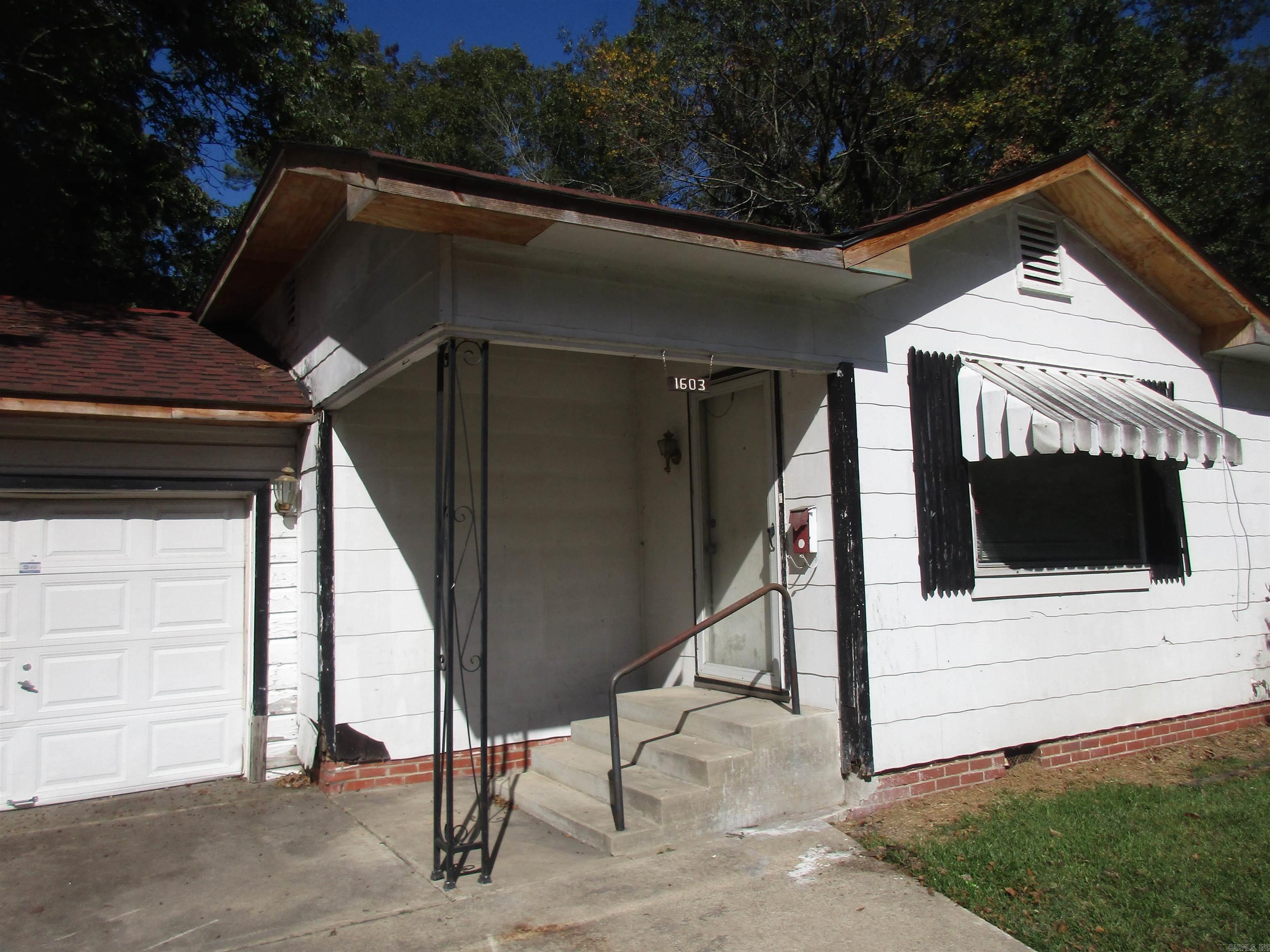 AUSTIN & TAYLOR ADDITION - Residential