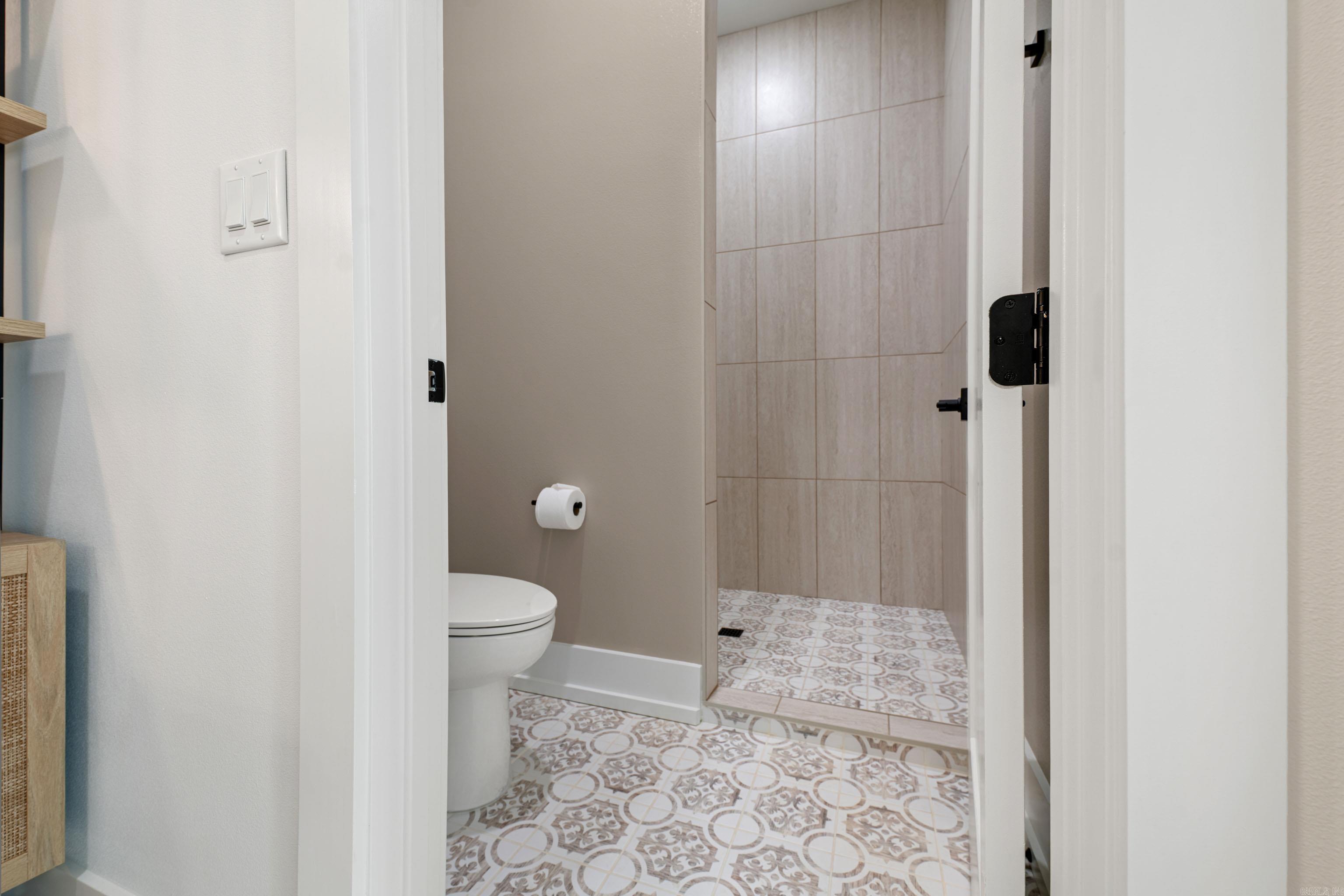 DIAMOND BLUFF ESTATES - Residential