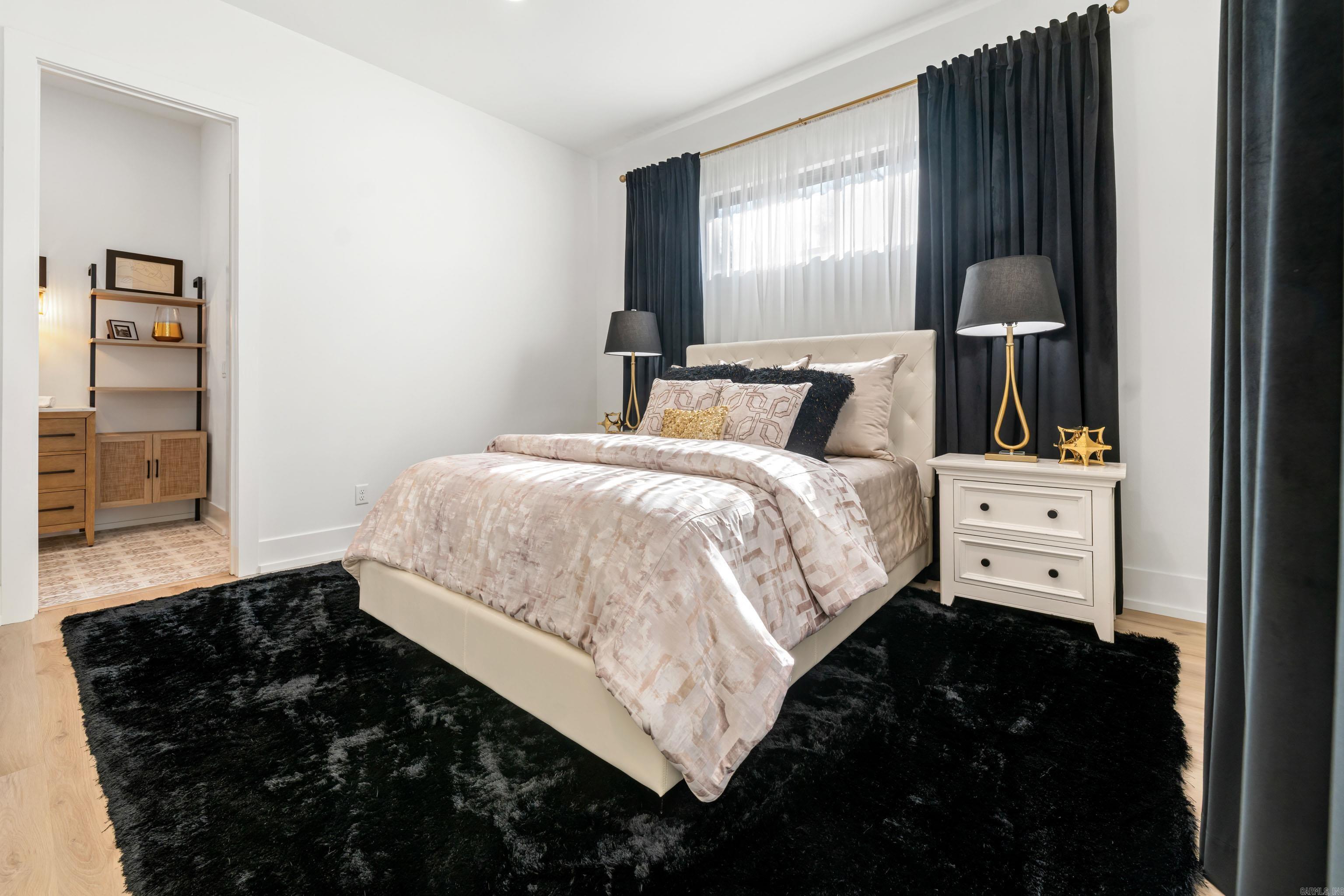 DIAMOND BLUFF ESTATES - Residential
