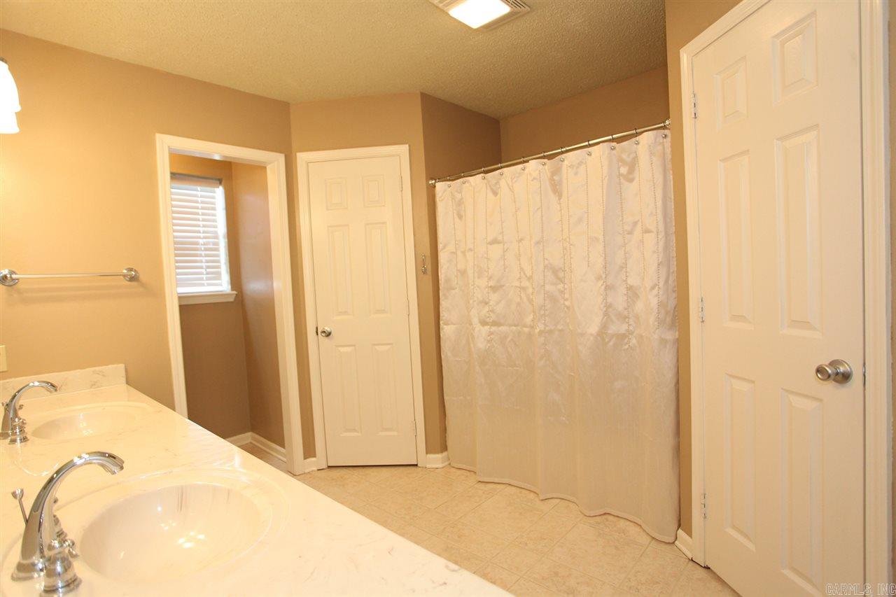 Oak Shadows - Residential