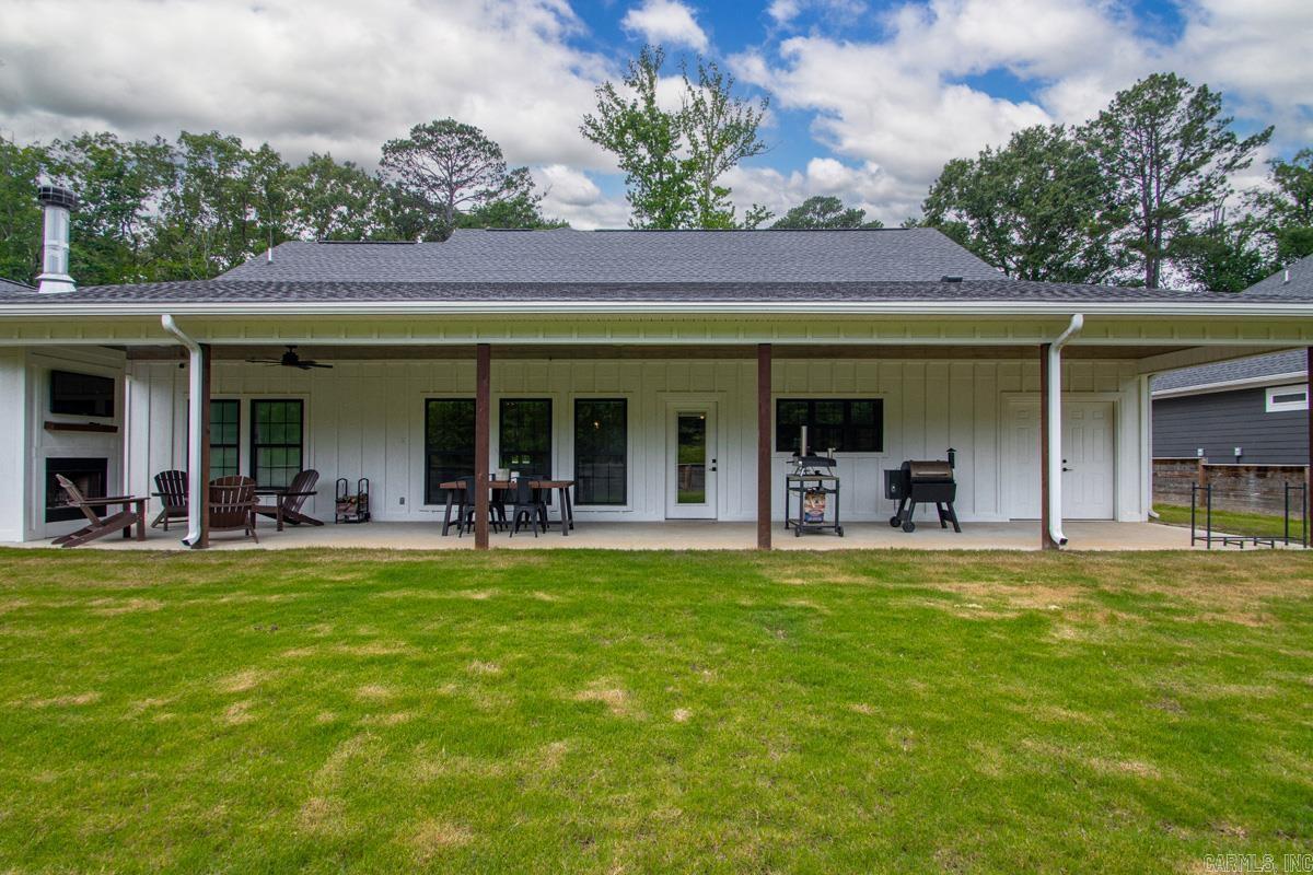THE WATERS ON TIMBERLAKE - Residential