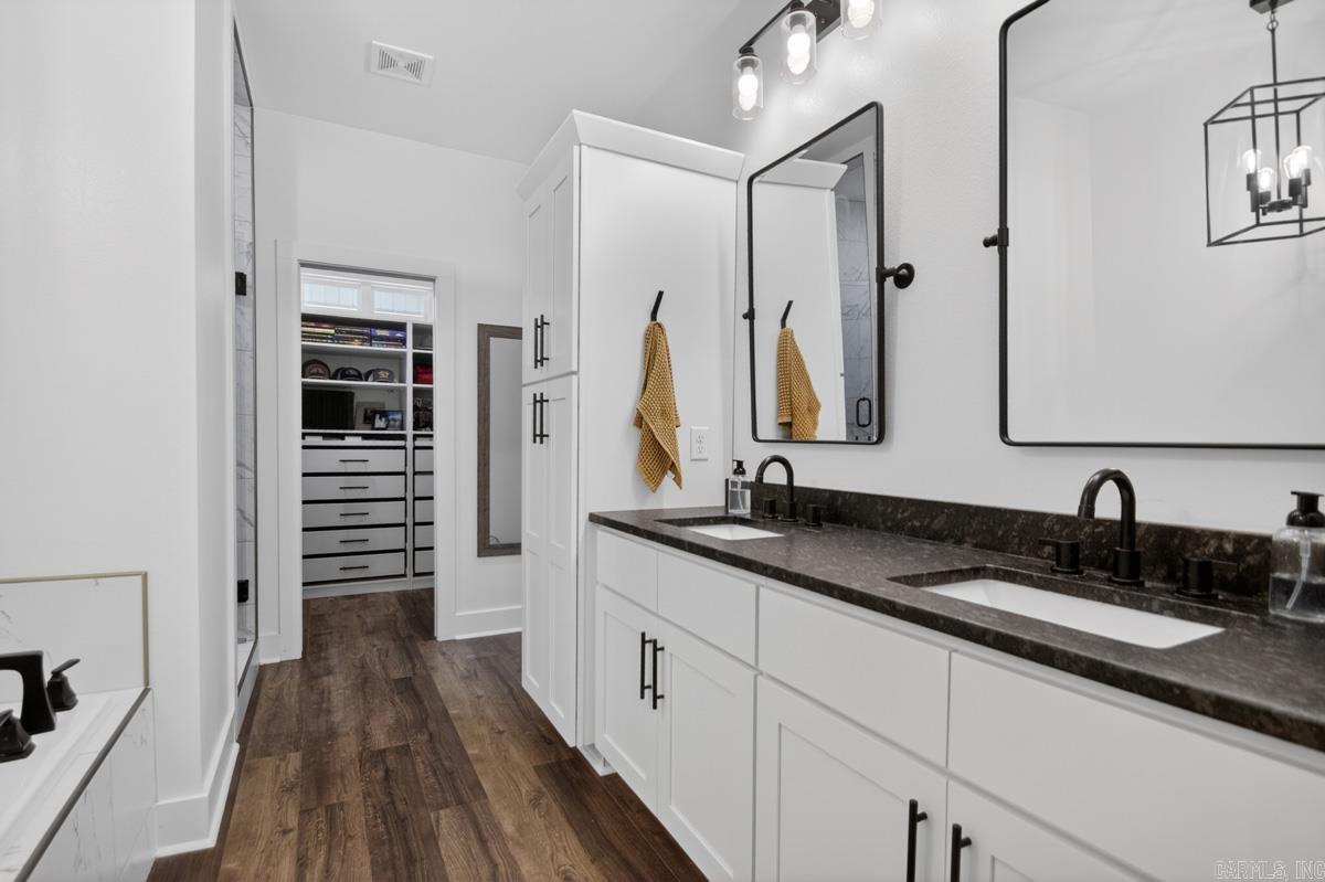 THE WATERS ON TIMBERLAKE - Residential