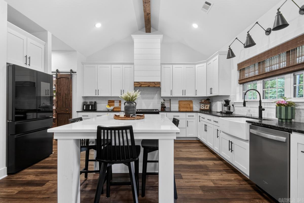 THE WATERS ON TIMBERLAKE - Residential