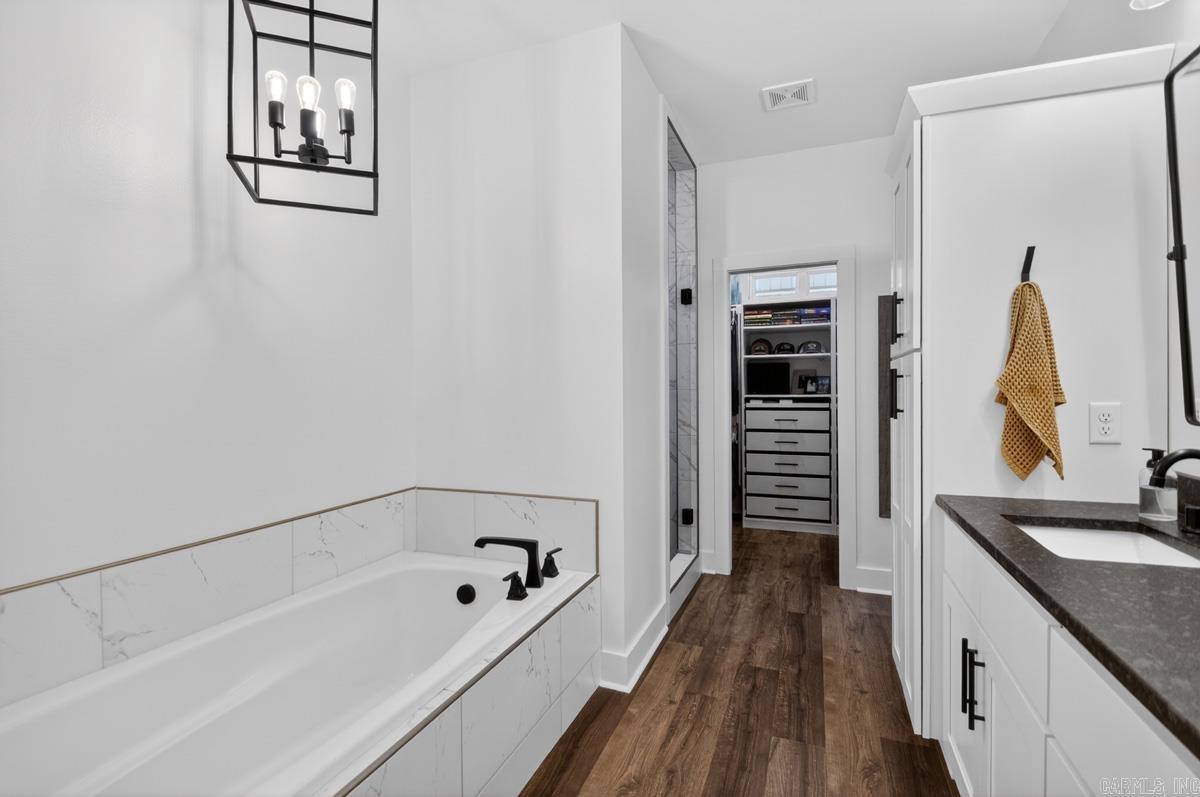 THE WATERS ON TIMBERLAKE - Residential