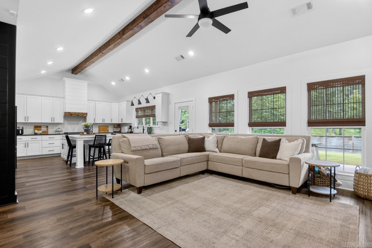 THE WATERS ON TIMBERLAKE - Residential