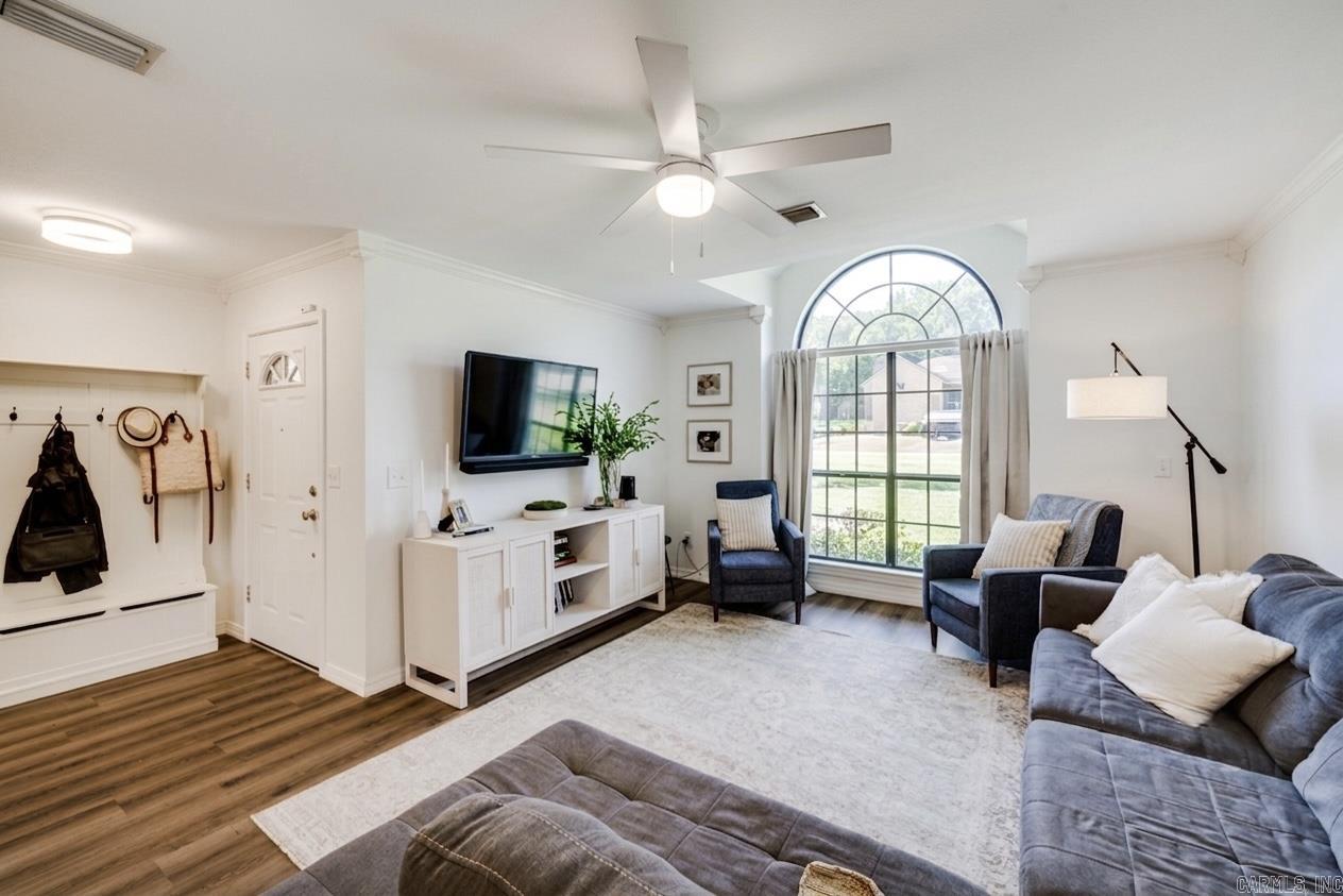 BRIARCREST - Residential