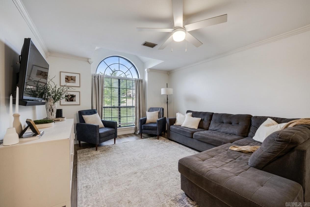 BRIARCREST - Residential