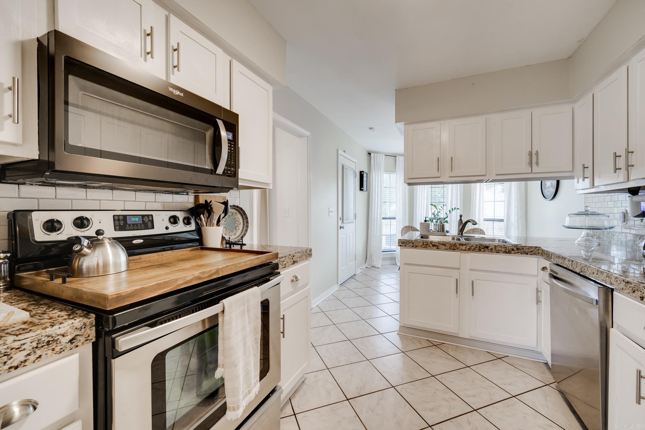 BRIARCREST - Residential