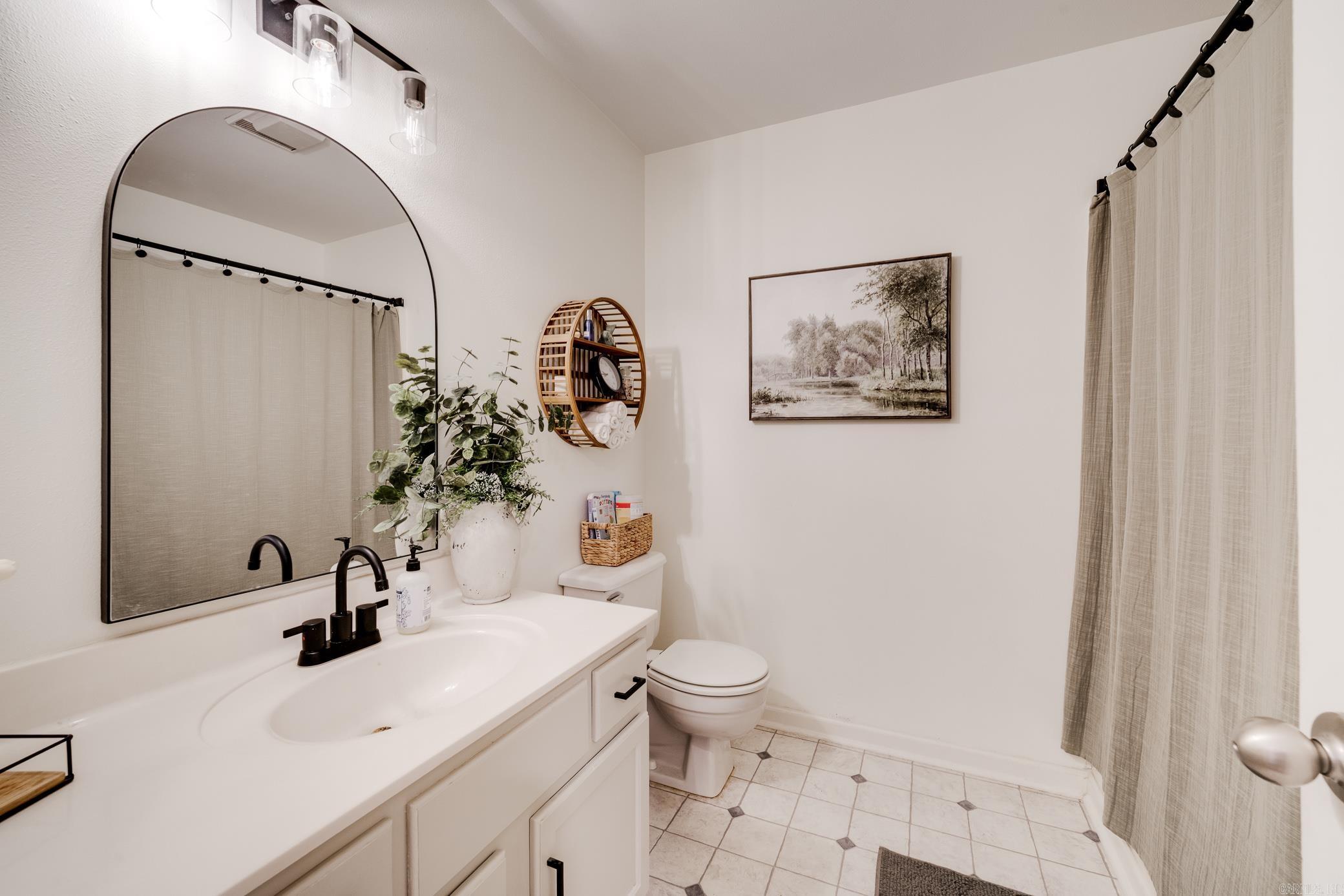 BRIARCREST - Residential