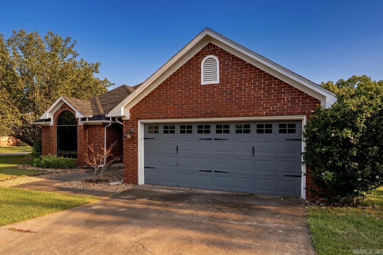 BRIARCREST - Residential