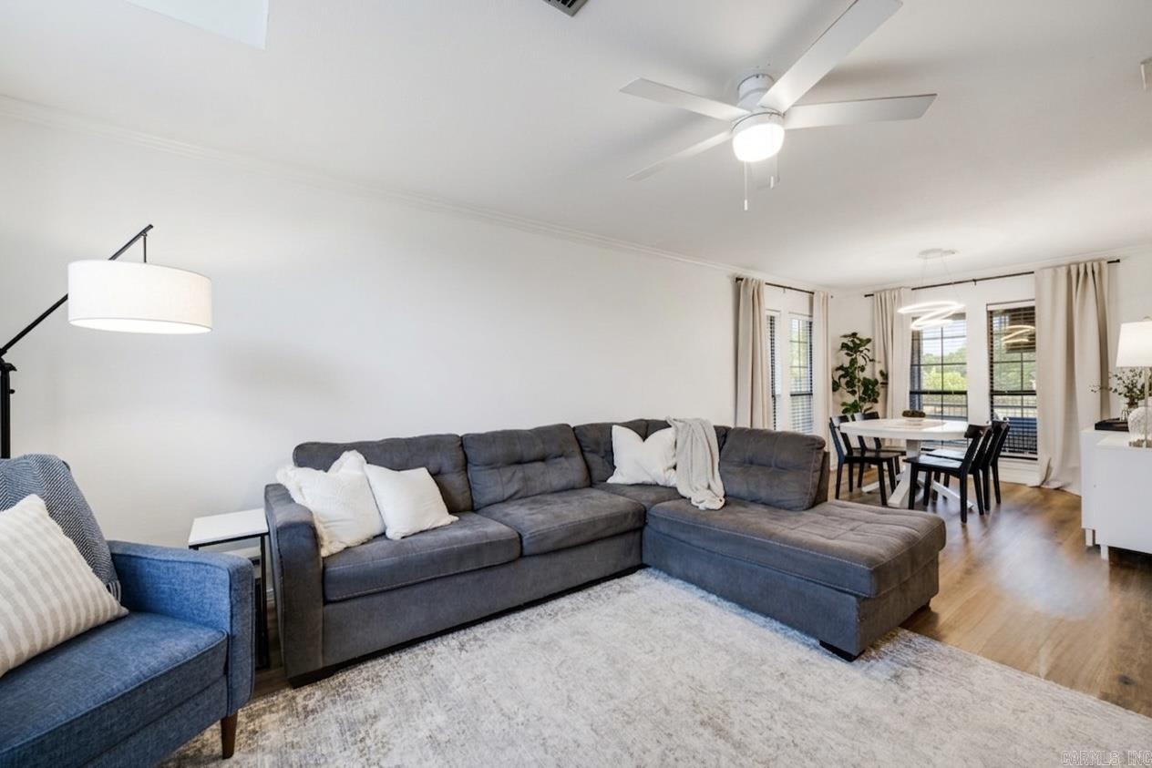 BRIARCREST - Residential