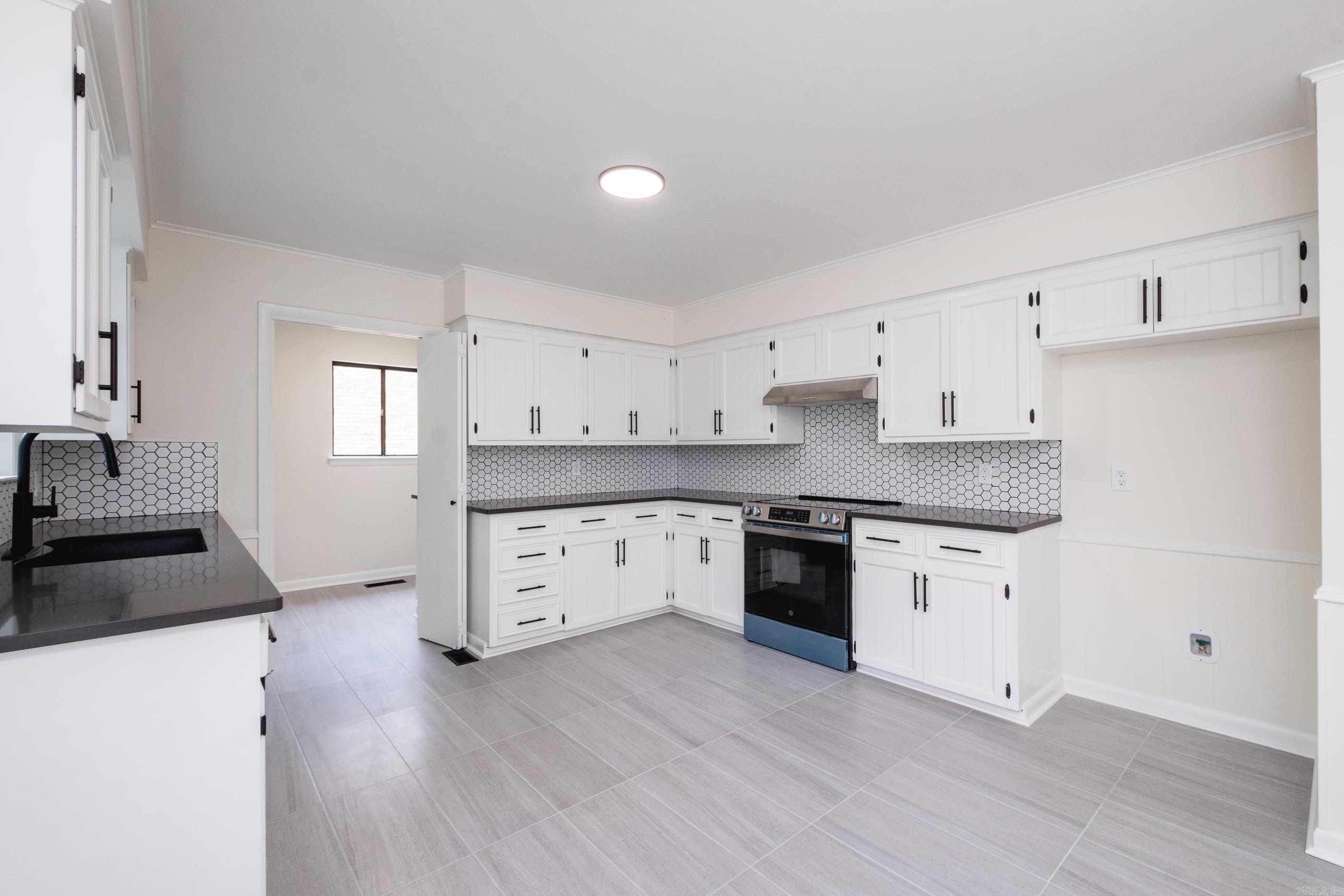 WALTON HEIGHTS - Residential