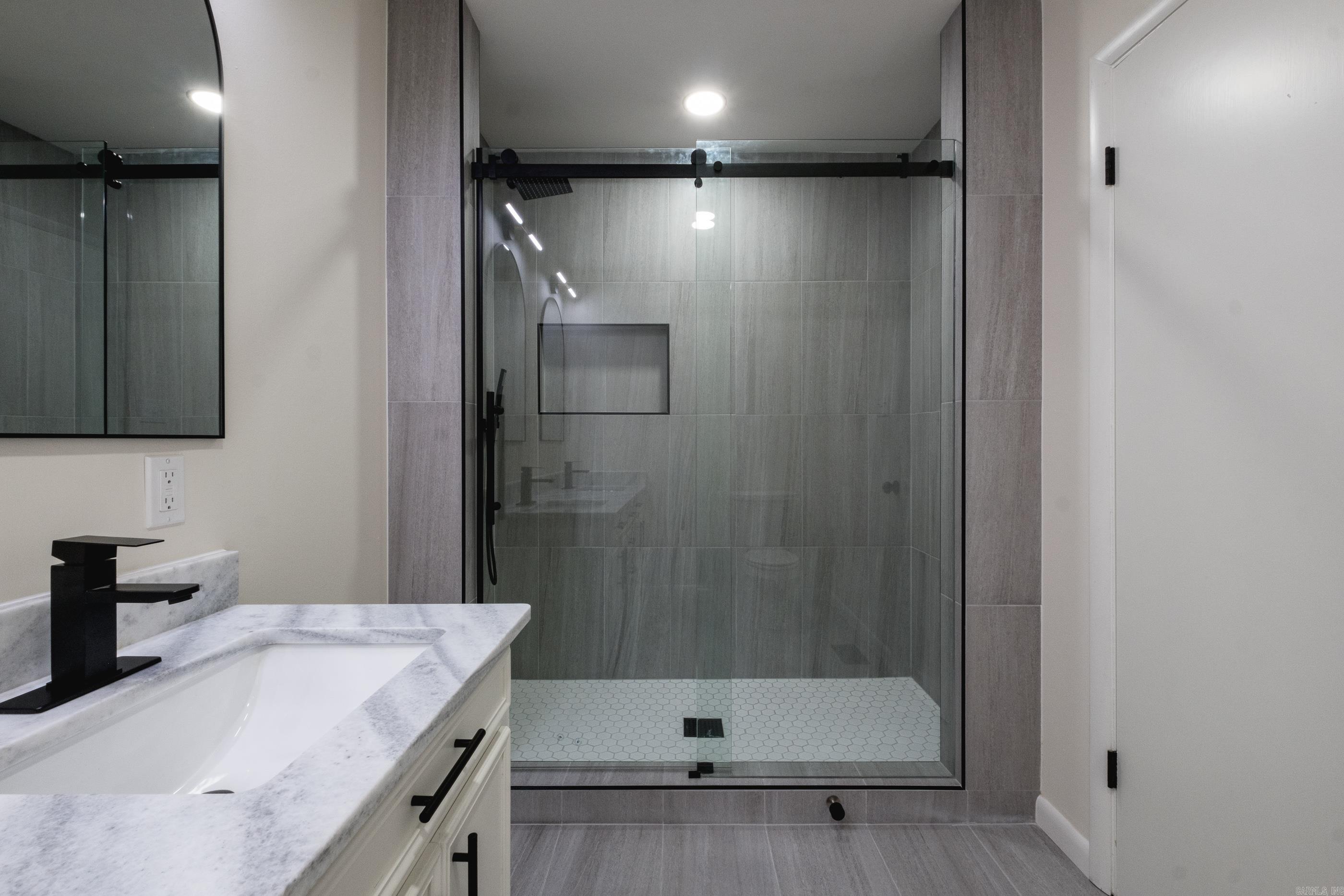 WALTON HEIGHTS - Residential