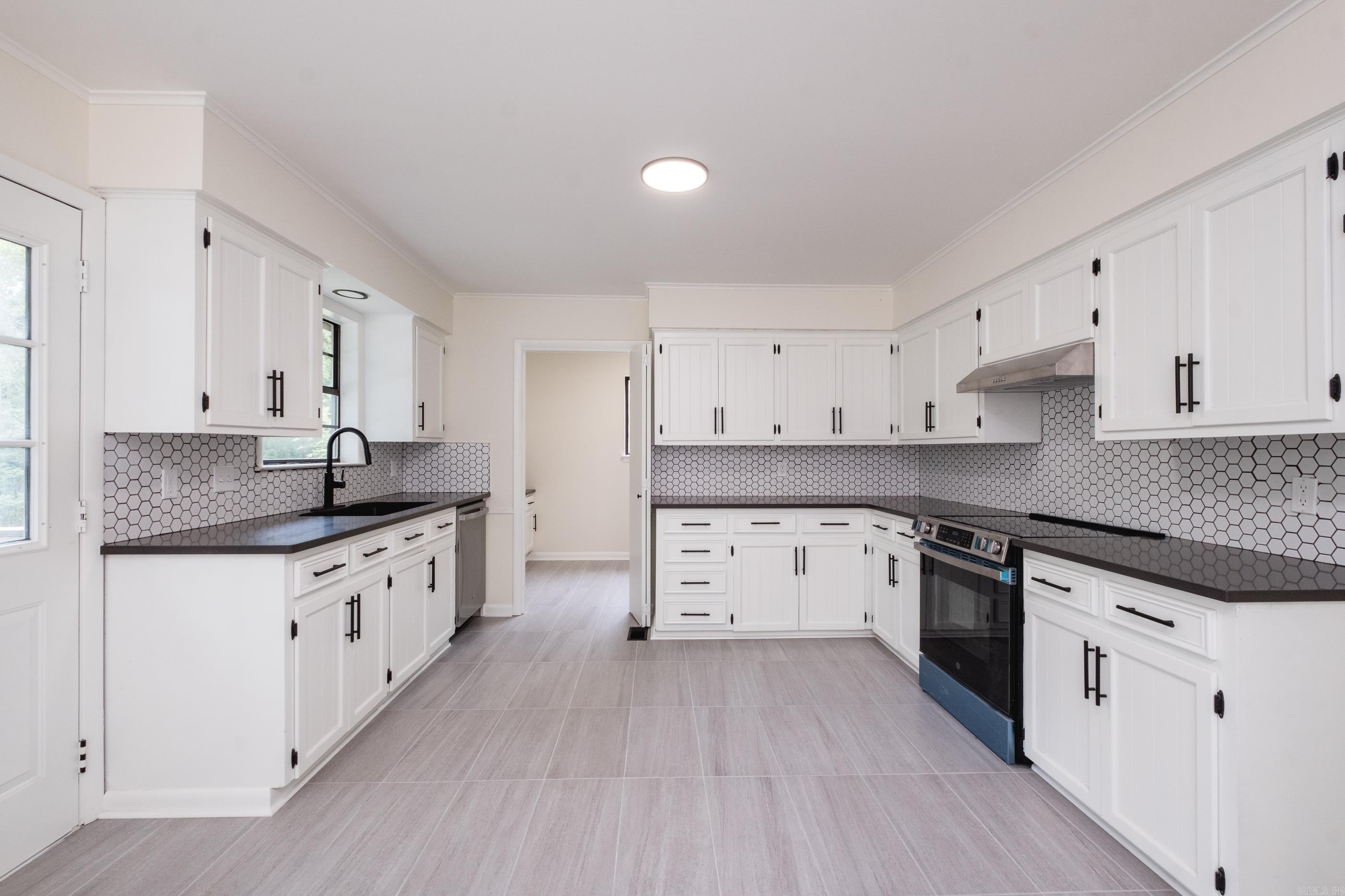 WALTON HEIGHTS - Residential