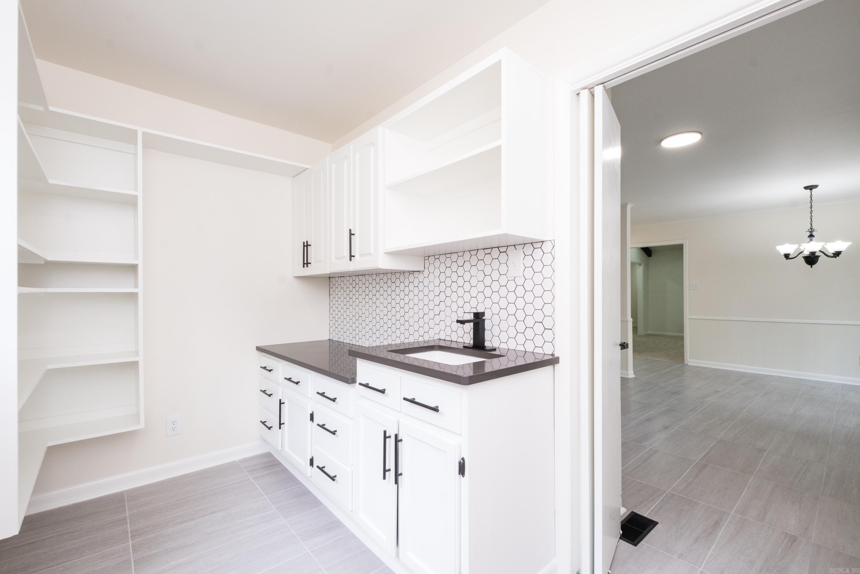 WALTON HEIGHTS - Residential