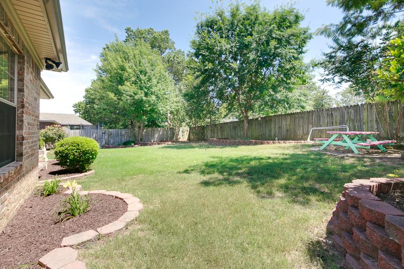 BASE MEADOWS ADDN - Residential