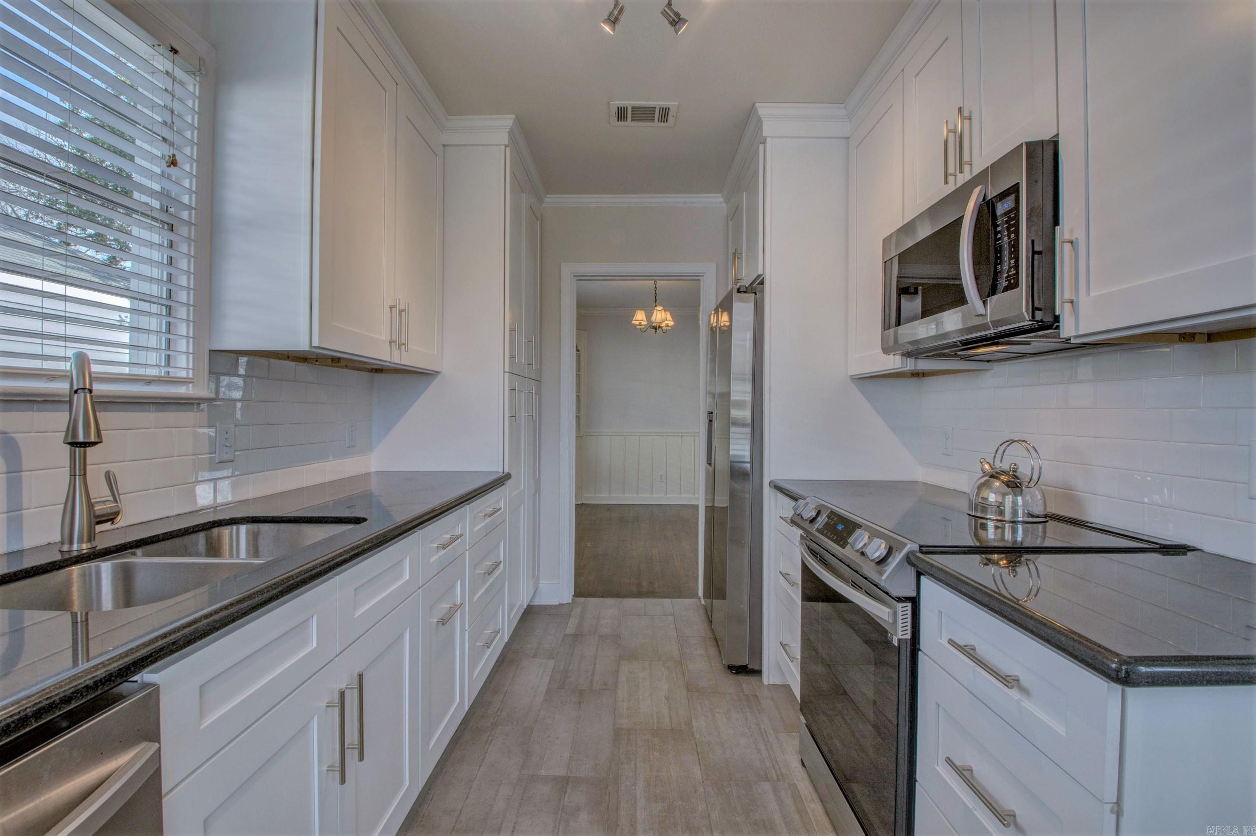 Altheimer - Residential Lease