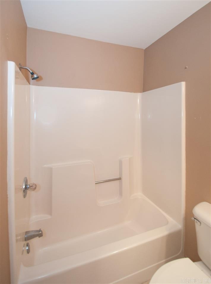 ROLLING OAKS - Residential