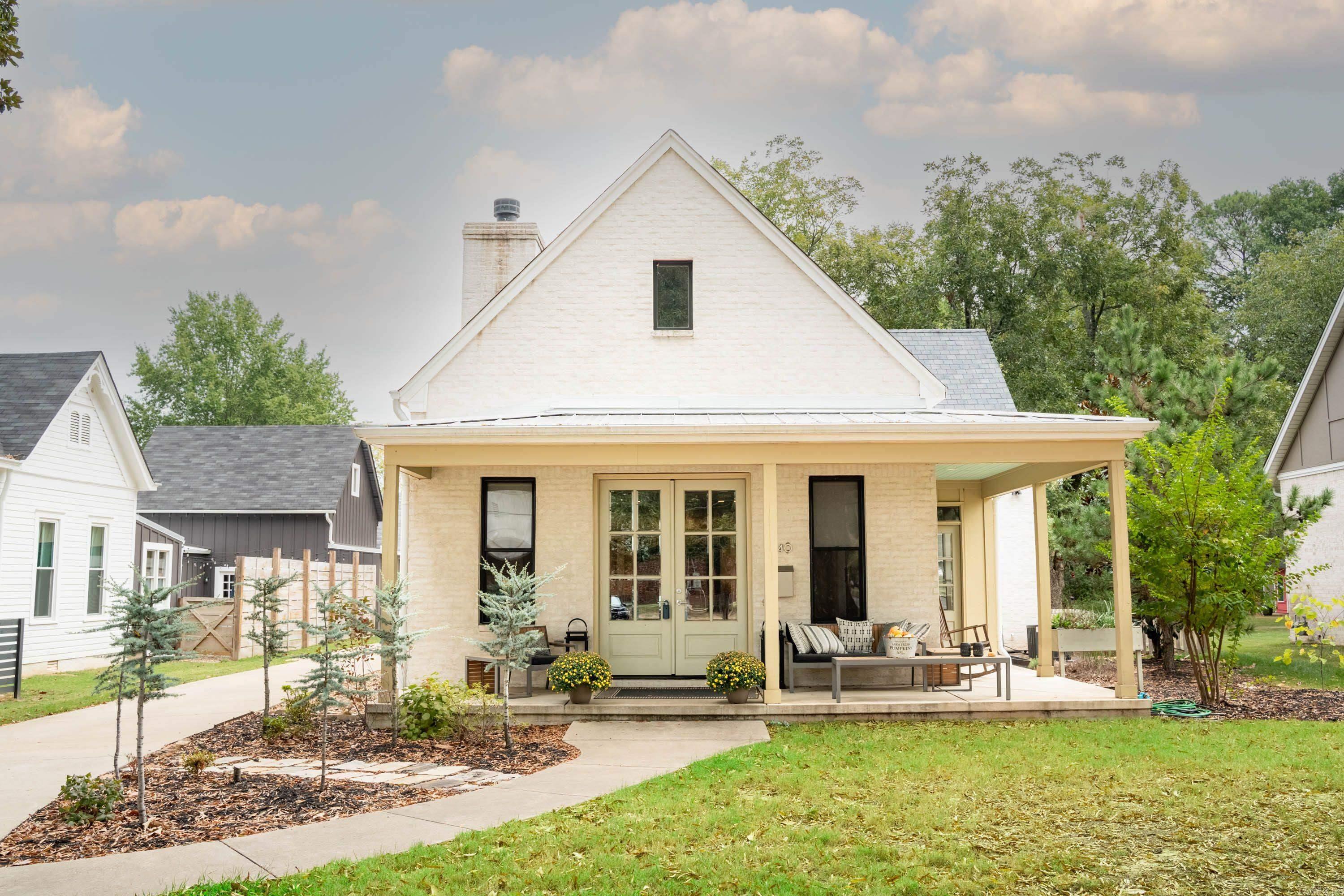 Old Magnolia Place - Residential