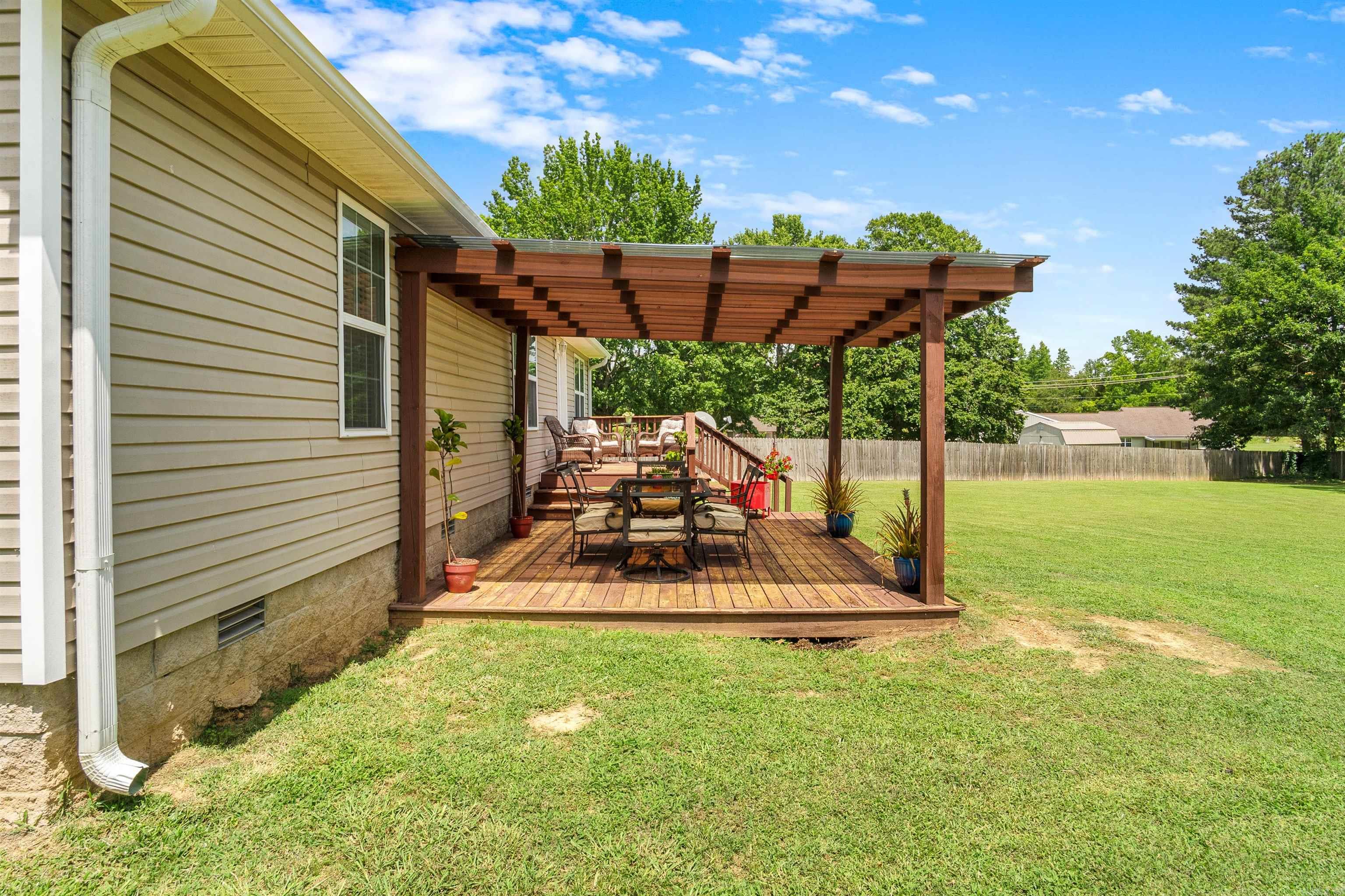 CROWN COLONY SUB - Residential