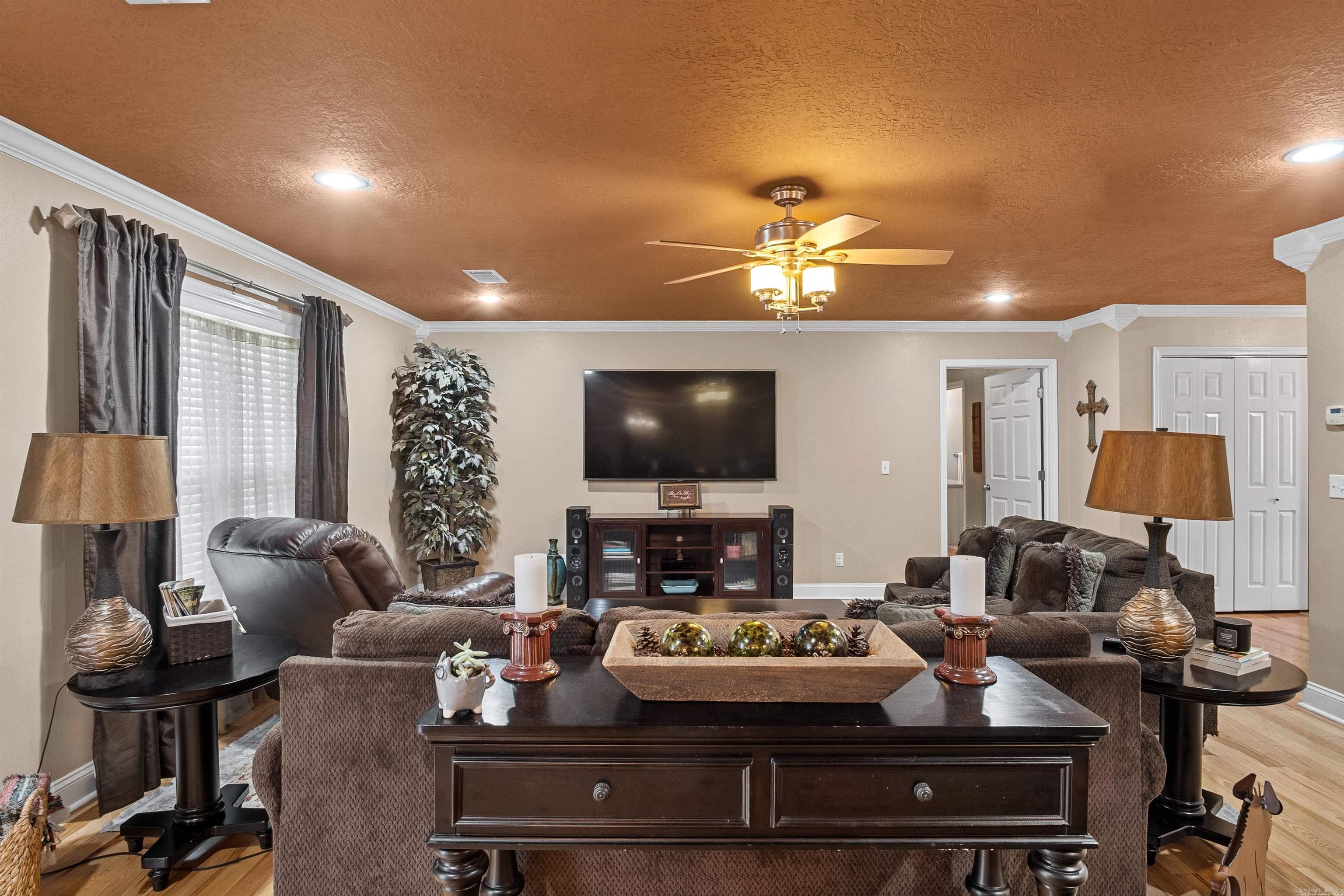 CROWN COLONY SUB - Residential