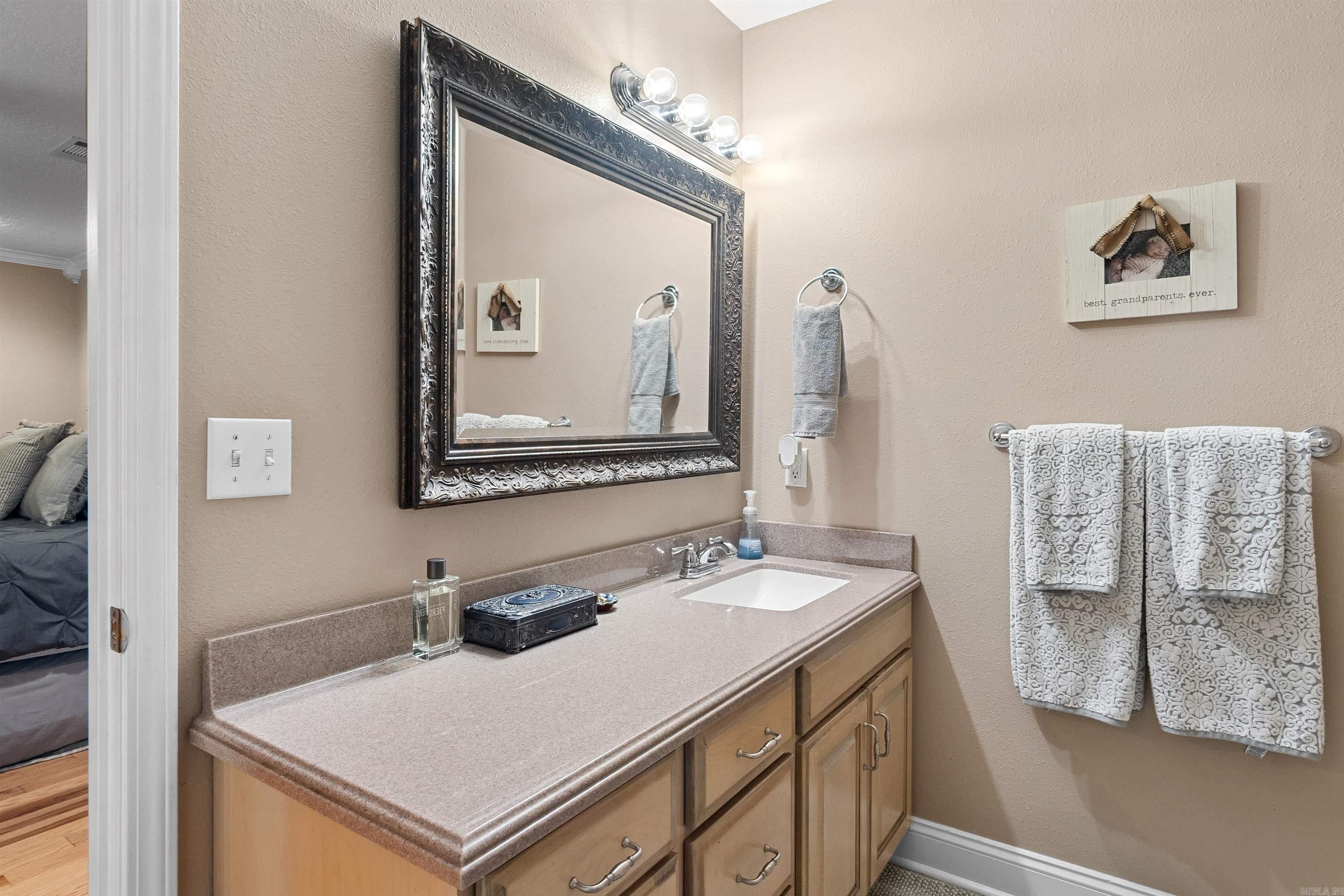 CROWN COLONY SUB - Residential
