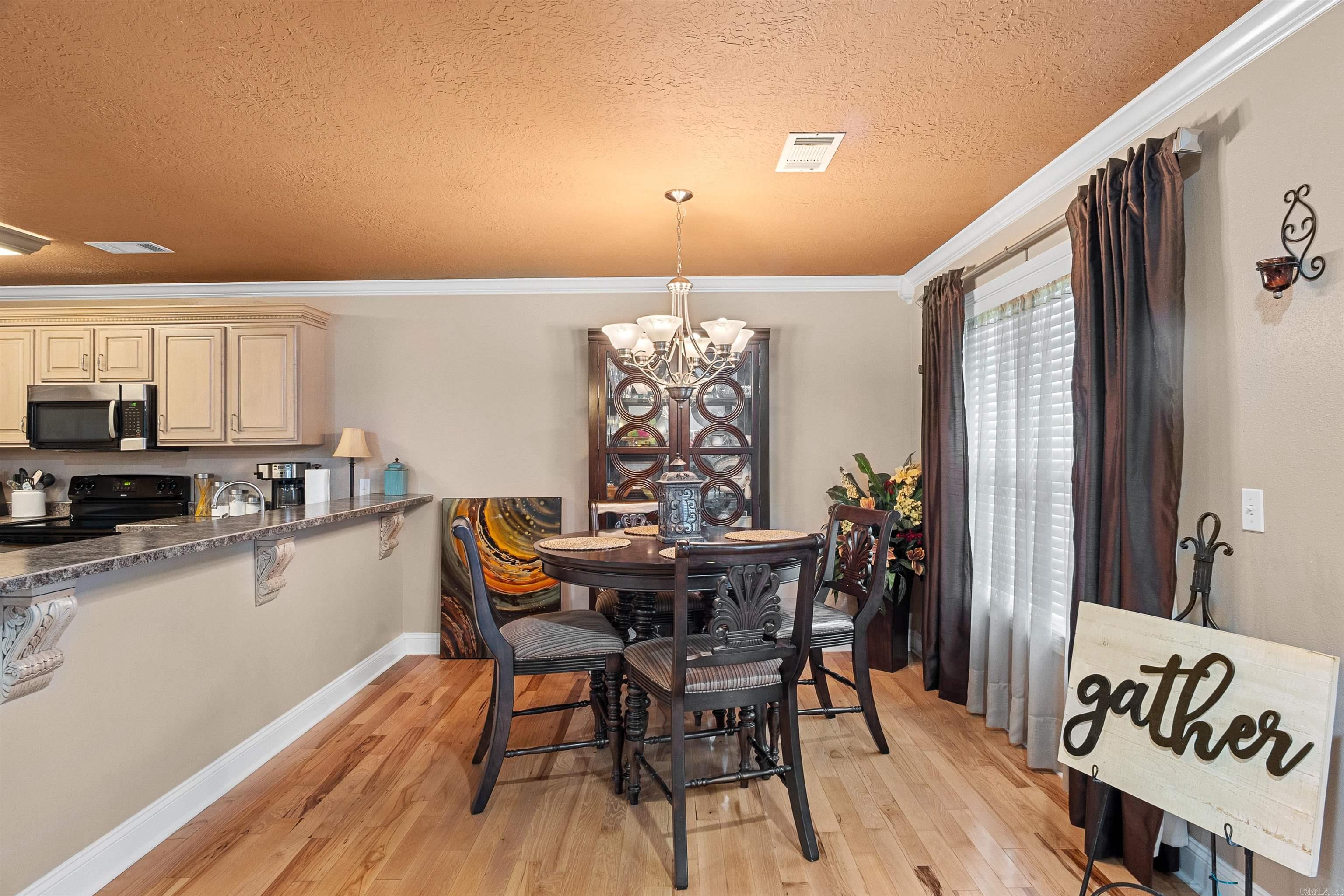 CROWN COLONY SUB - Residential