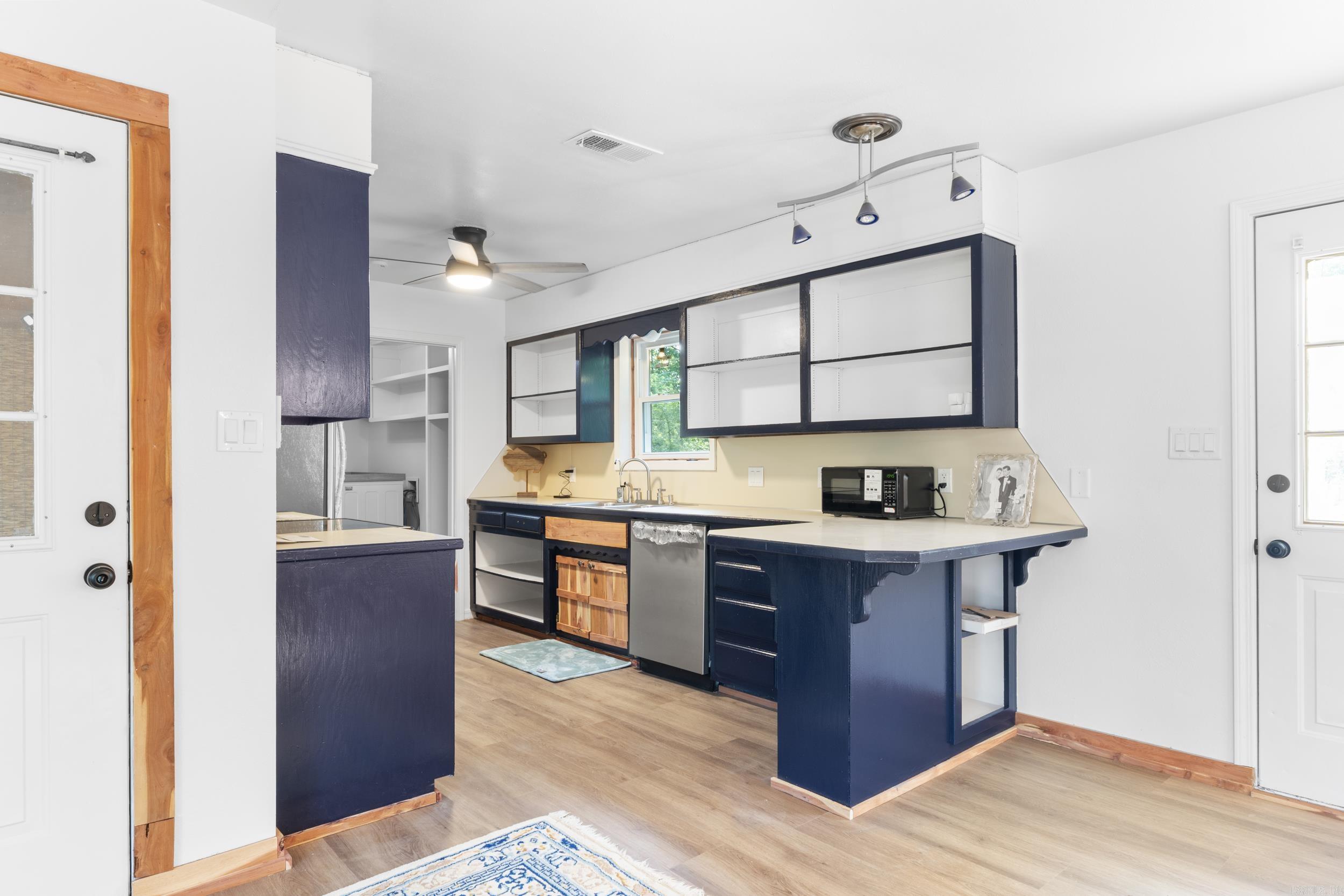DW Hart - Residential