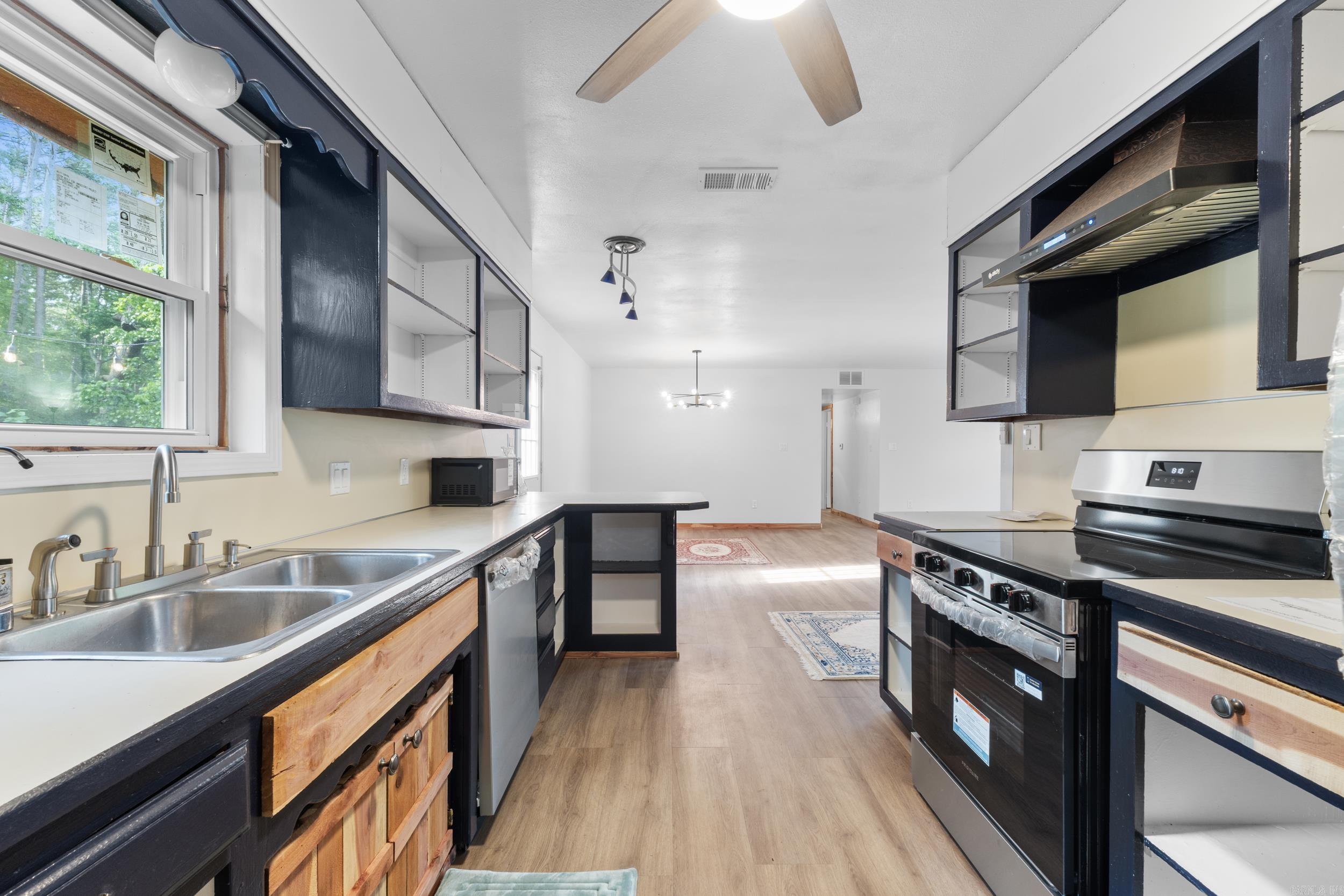 DW Hart - Residential
