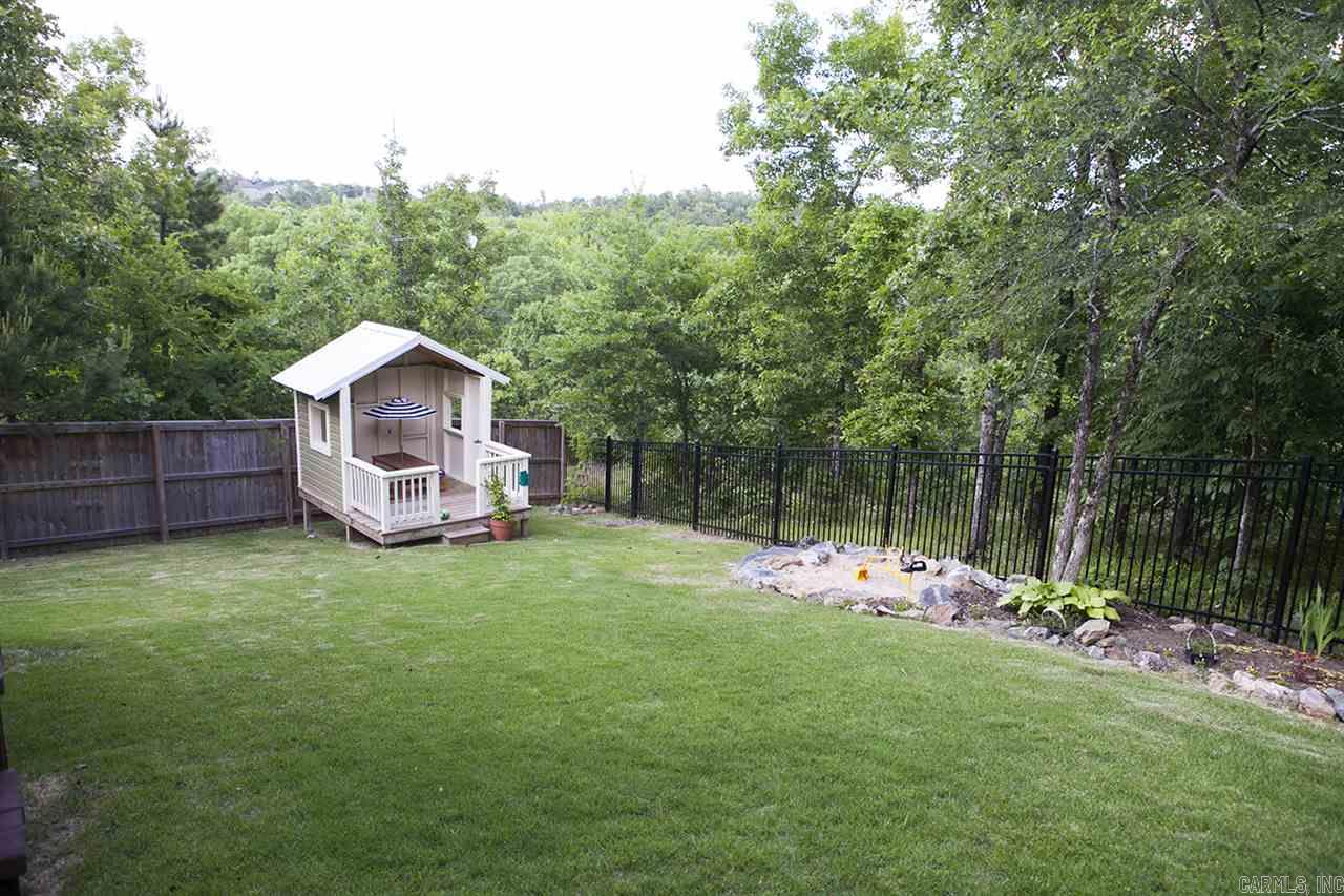 WOODLANDS EDGE - Residential