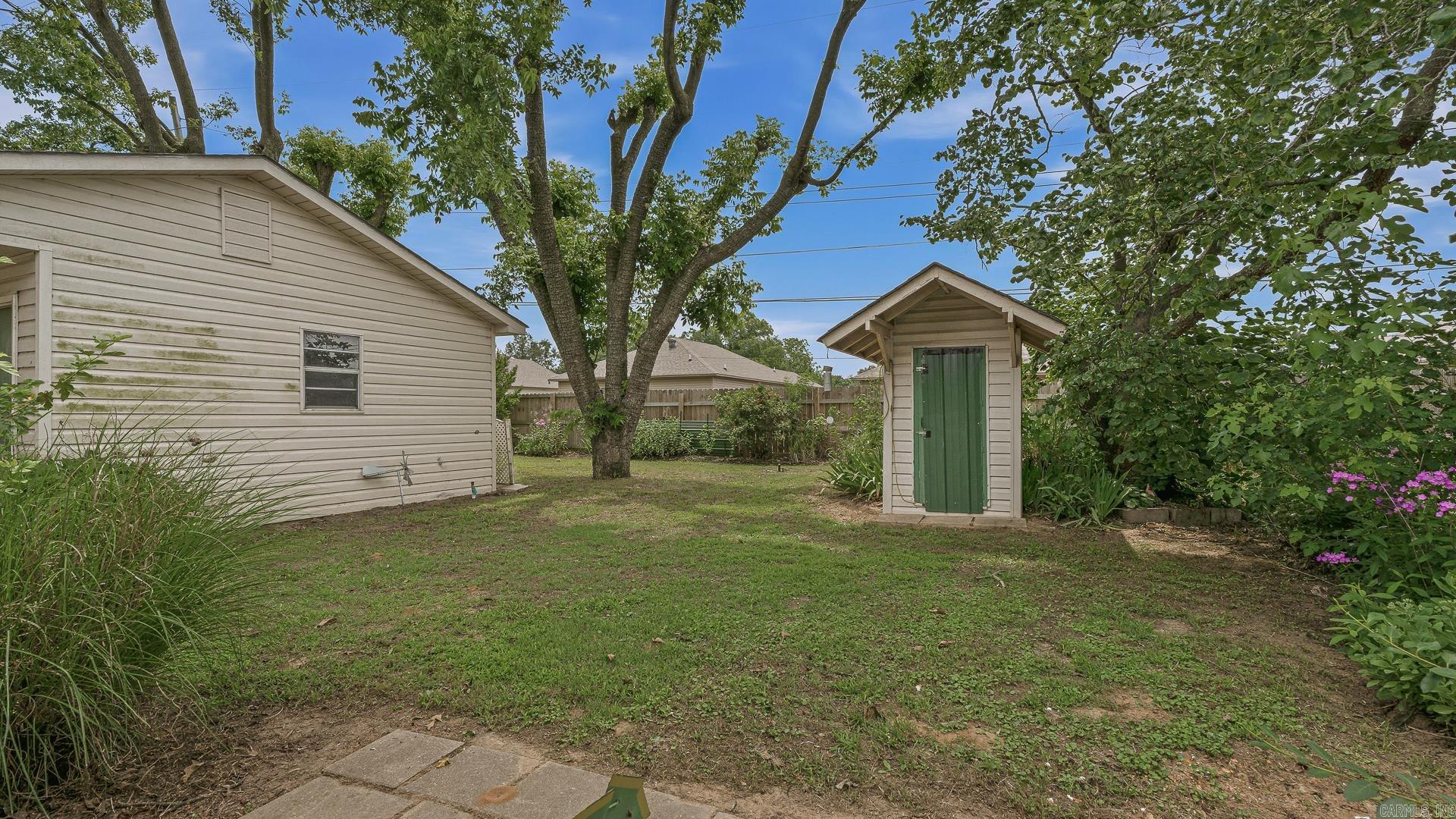 Grandpas Catfish - Residential